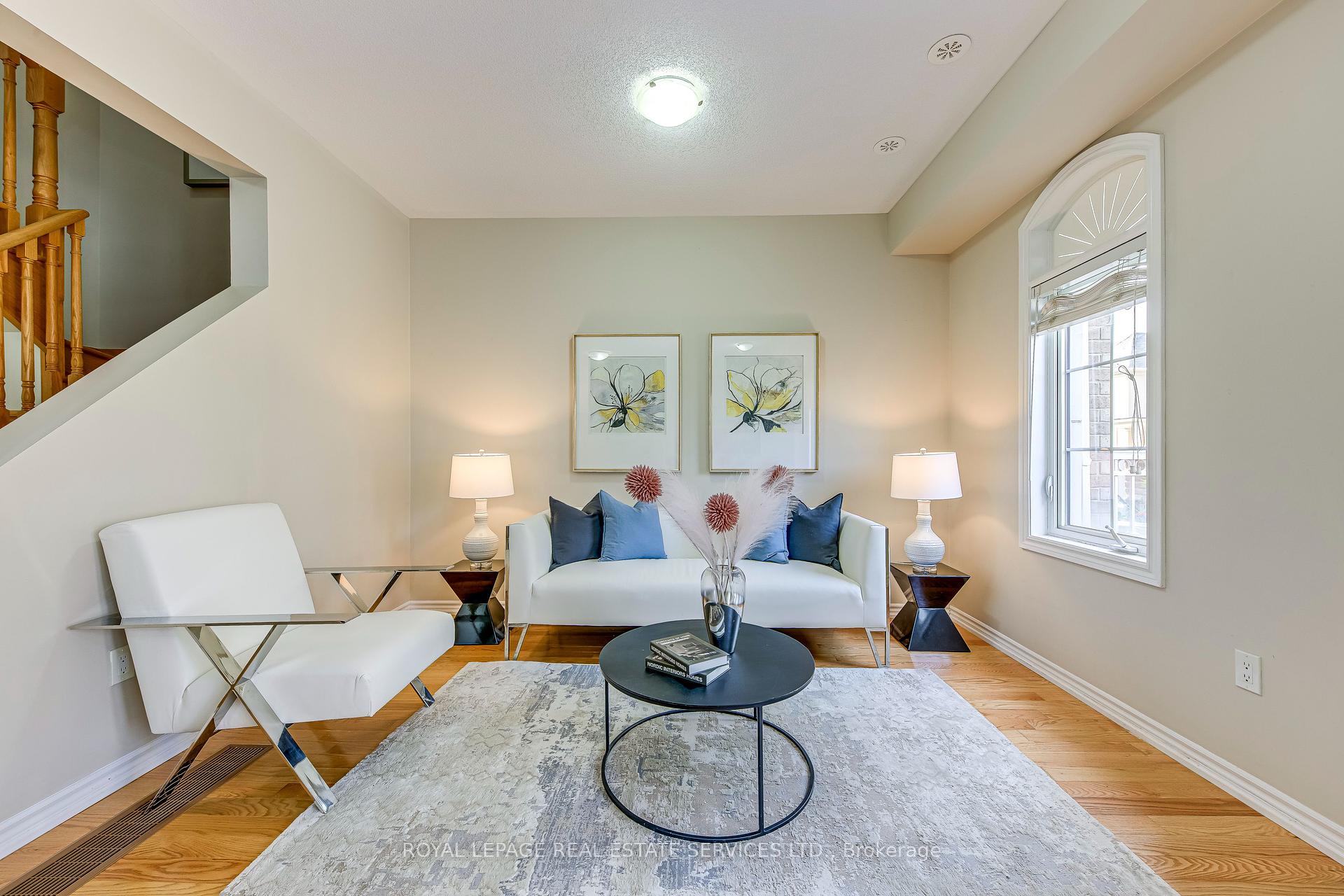 2435 Greenwich Drive #12