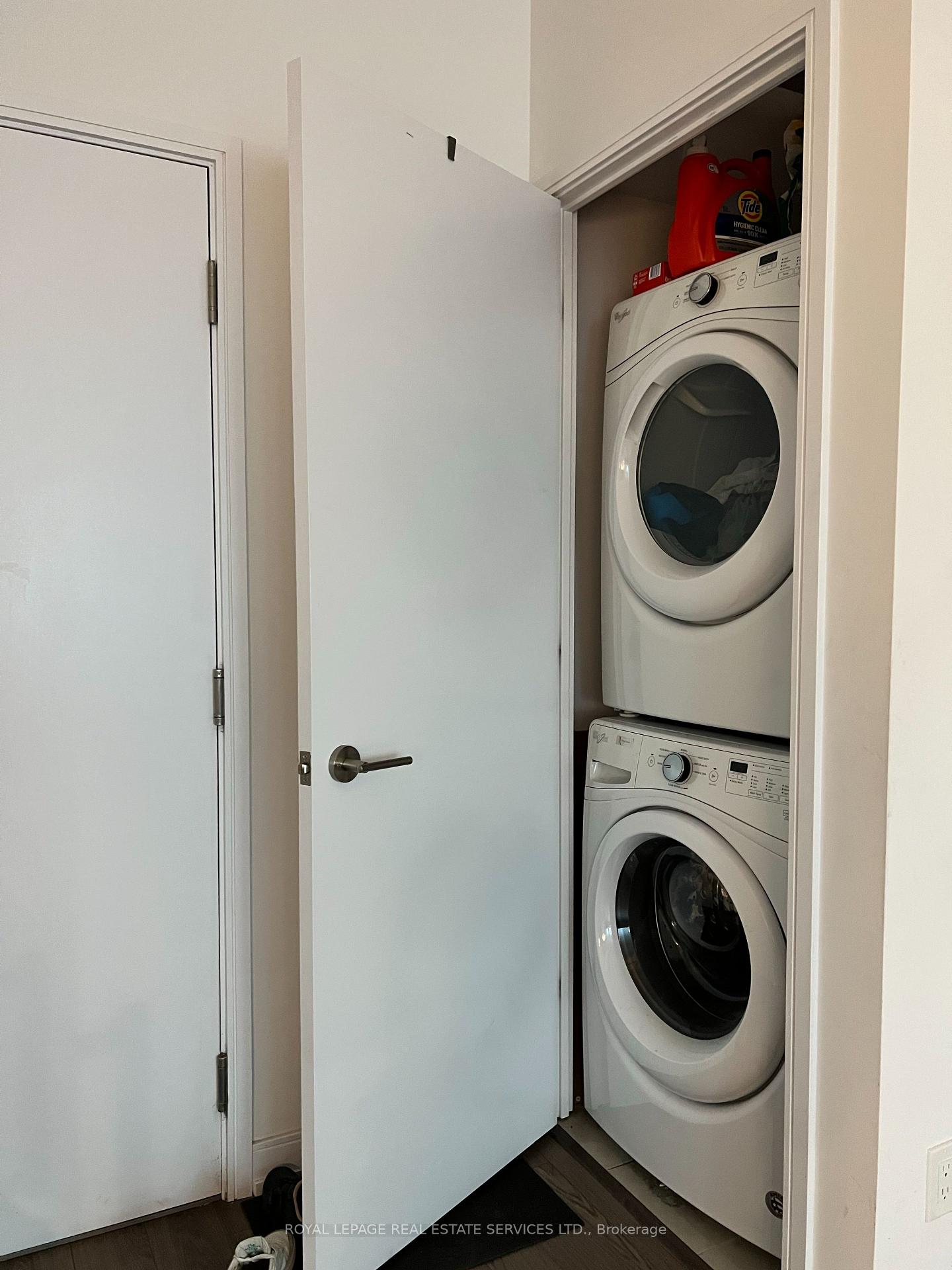 20 Thomas Riley Road 401