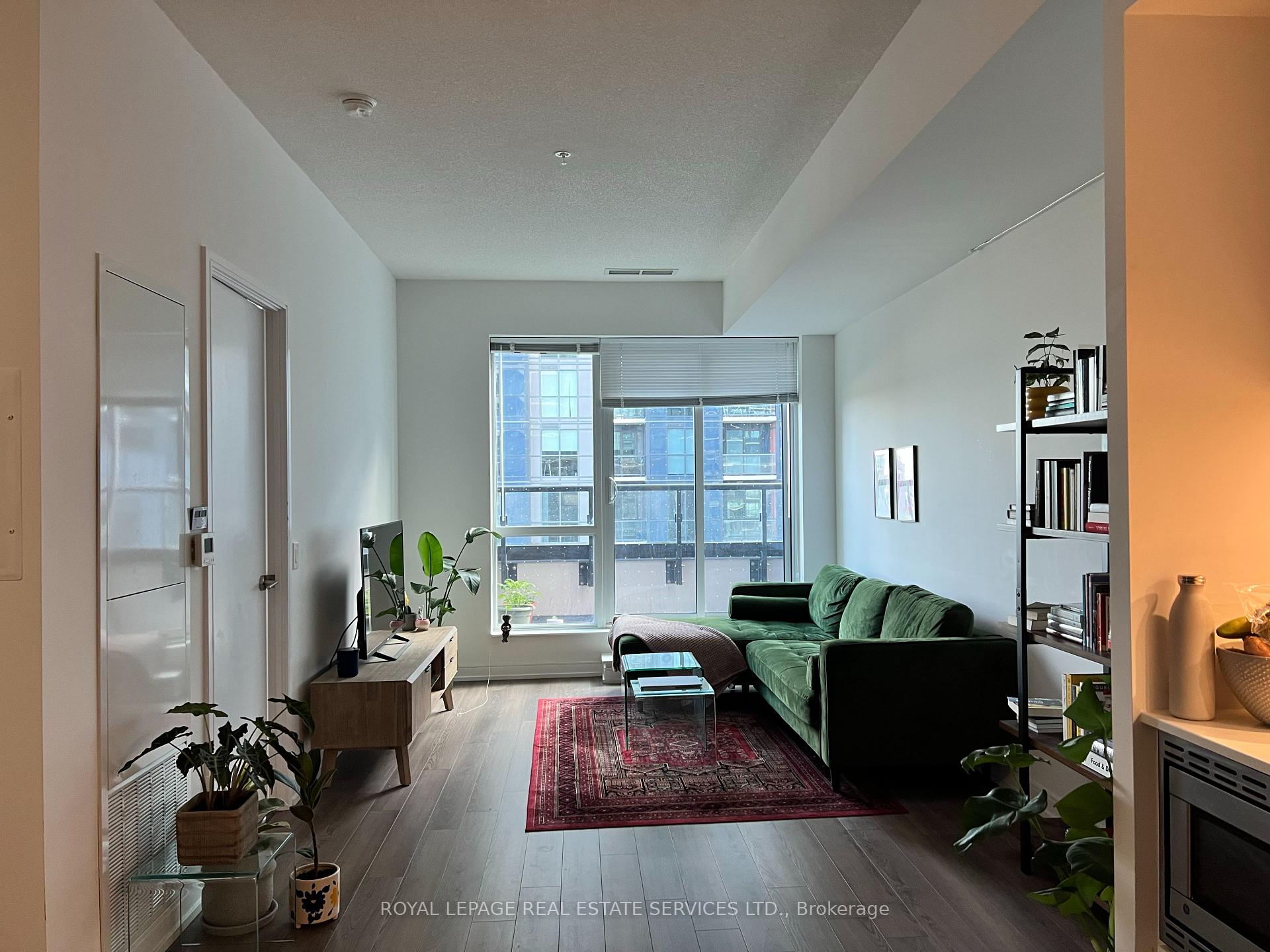 20 Thomas Riley Road 401