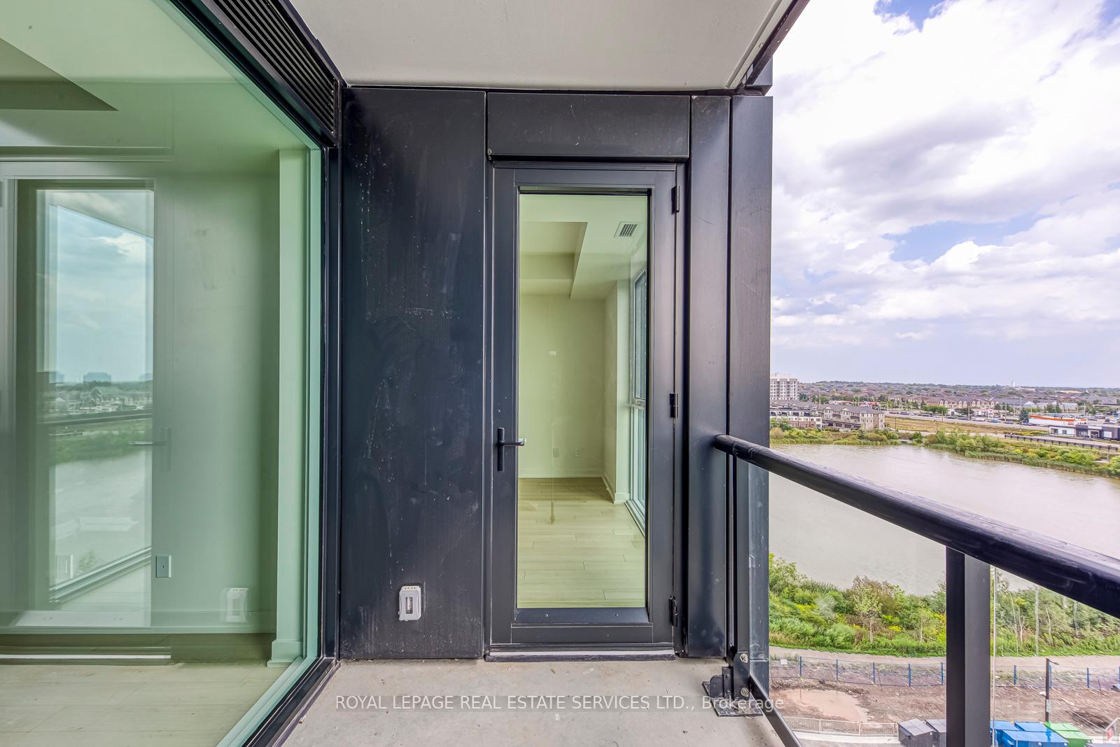 3079 Trafalgar Road 911