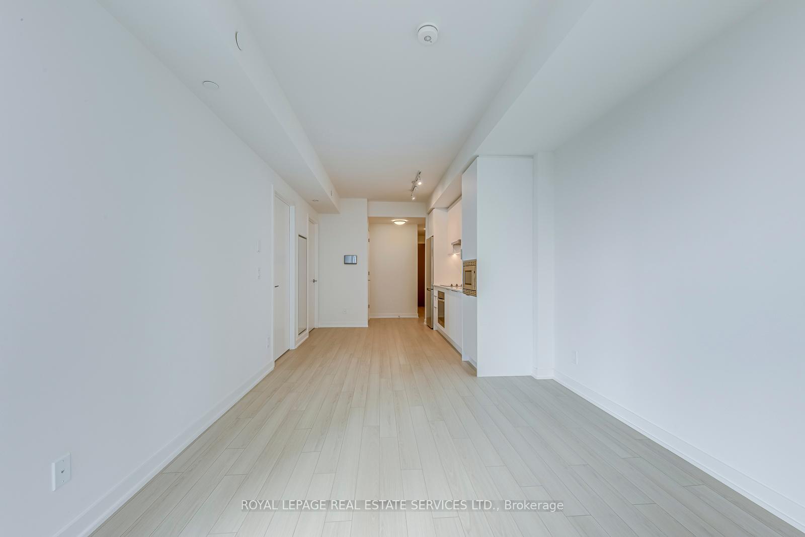 3079 Trafalgar Road 911