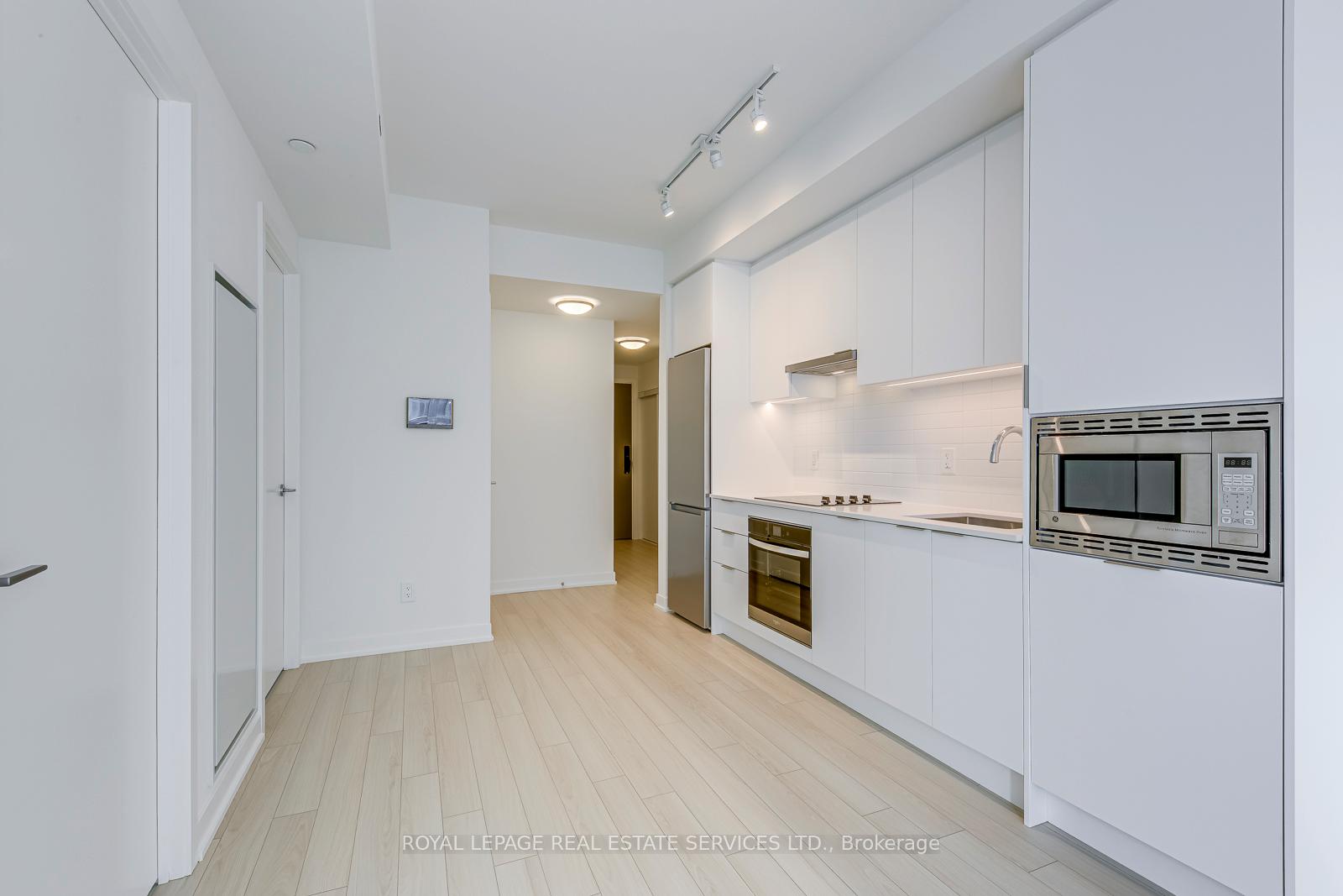 3079 Trafalgar Road 911