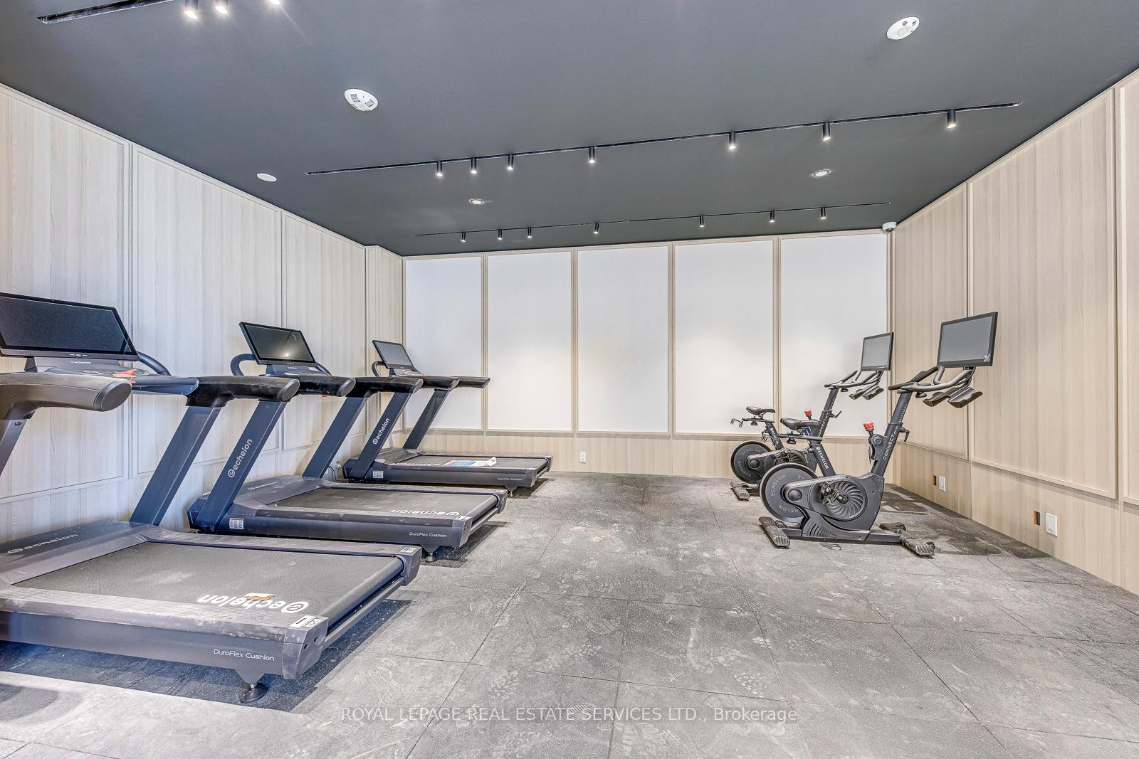 3079 Trafalgar Road 911