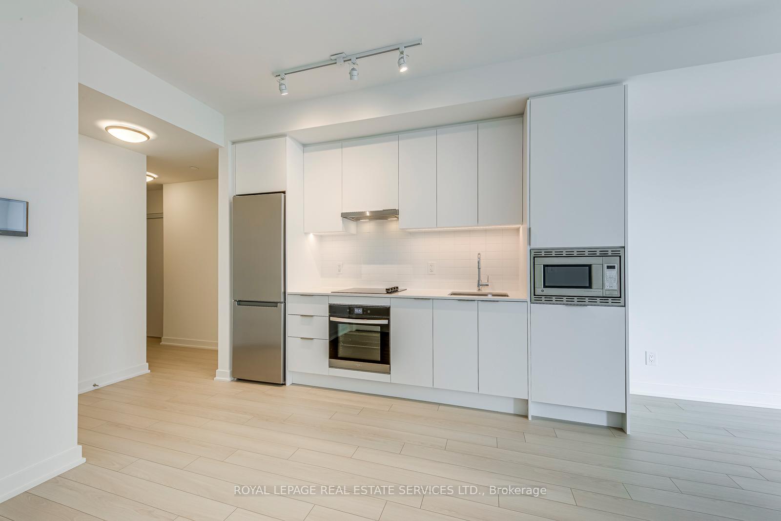 3079 Trafalgar Road 911