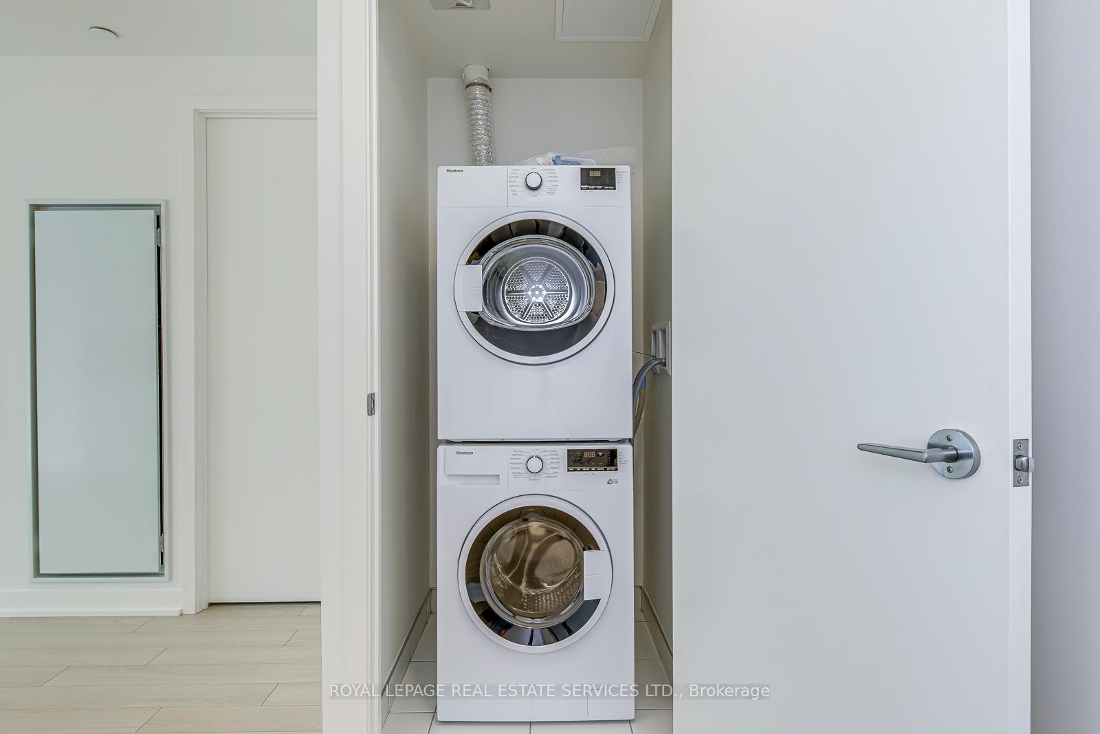 3079 Trafalgar Road 911