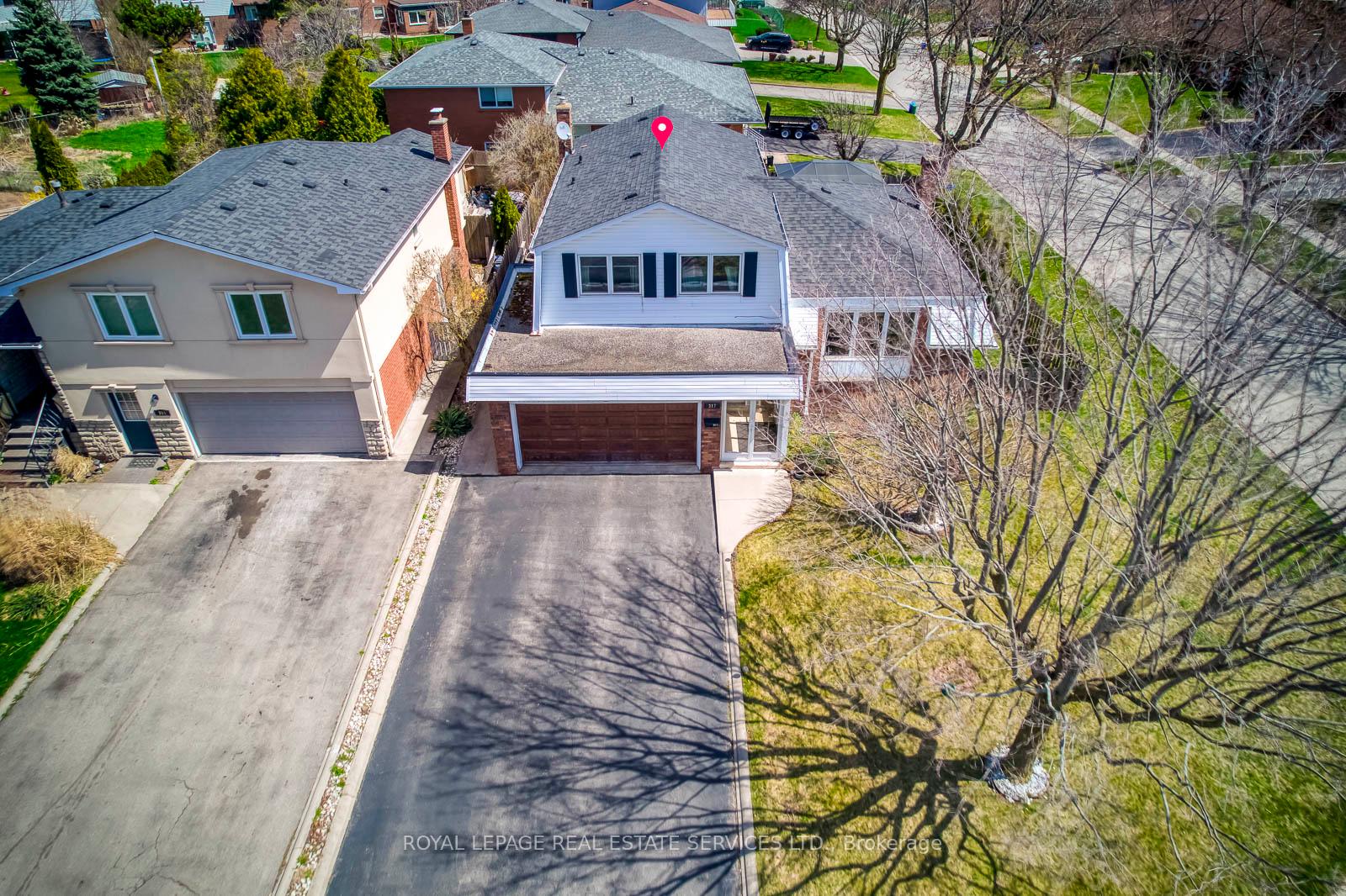 317 Ulric Crescent
