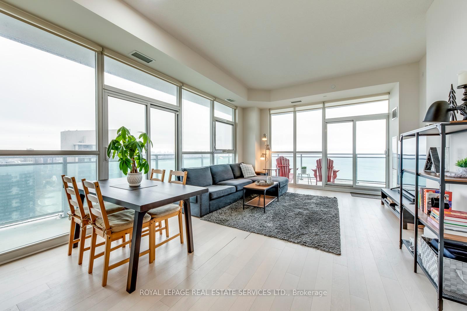 33 Shore Breeze Drive 3706