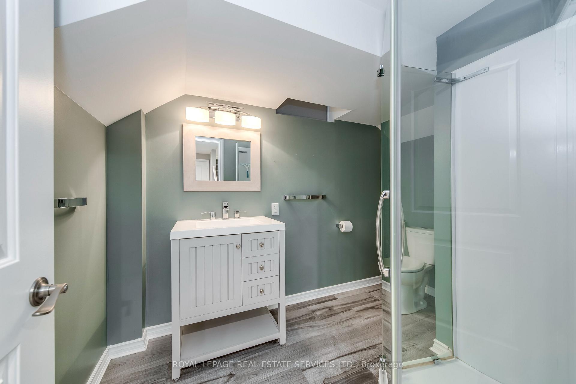 2151 Orchard Road, Burlington