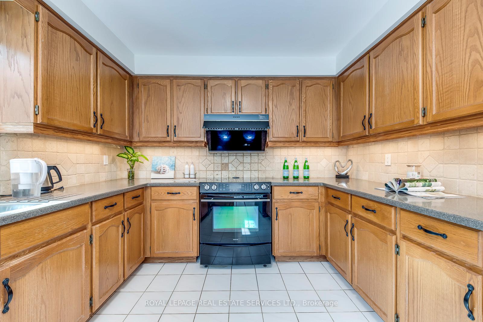 1366 Fieldcrest Lane