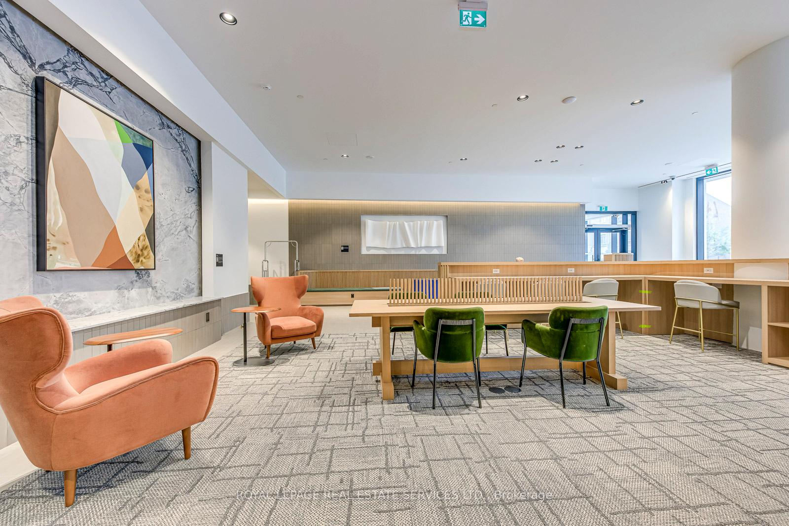 395 Square One Drive 2509