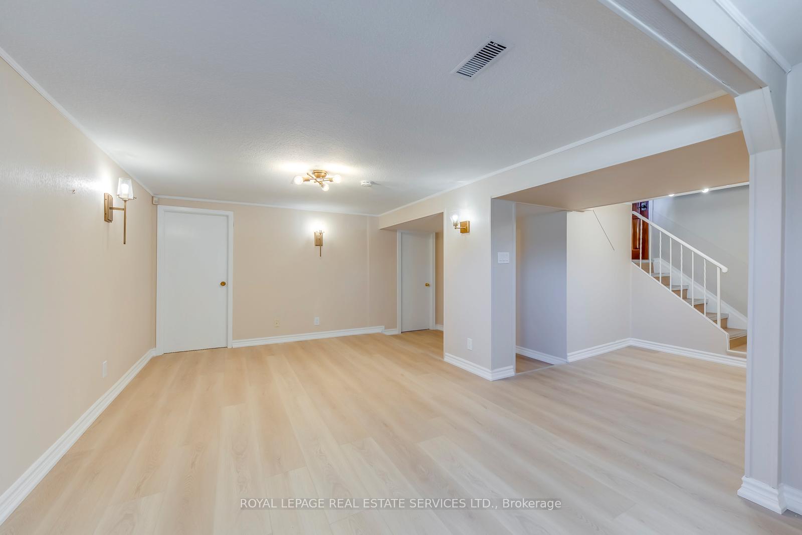 383 Wentworth Street BSMT