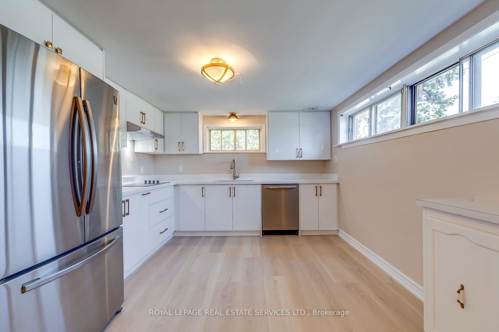 383 Wentworth Street BSMT