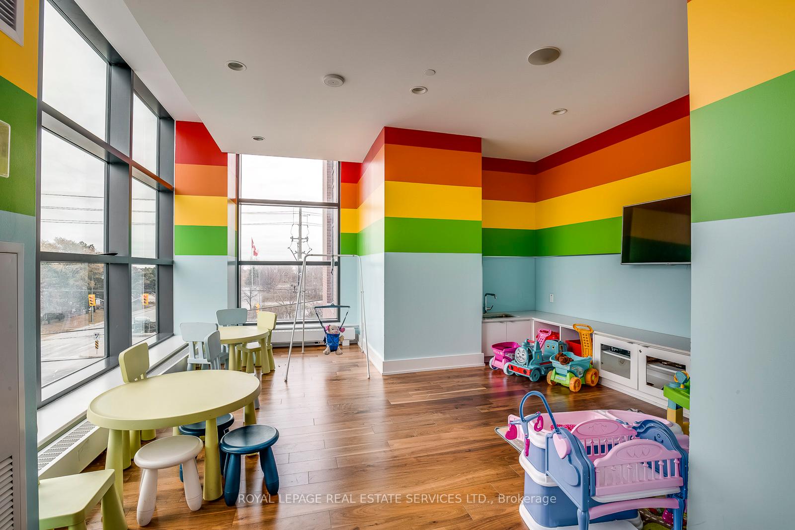 2200 Lakeshore Boulevard W 1908