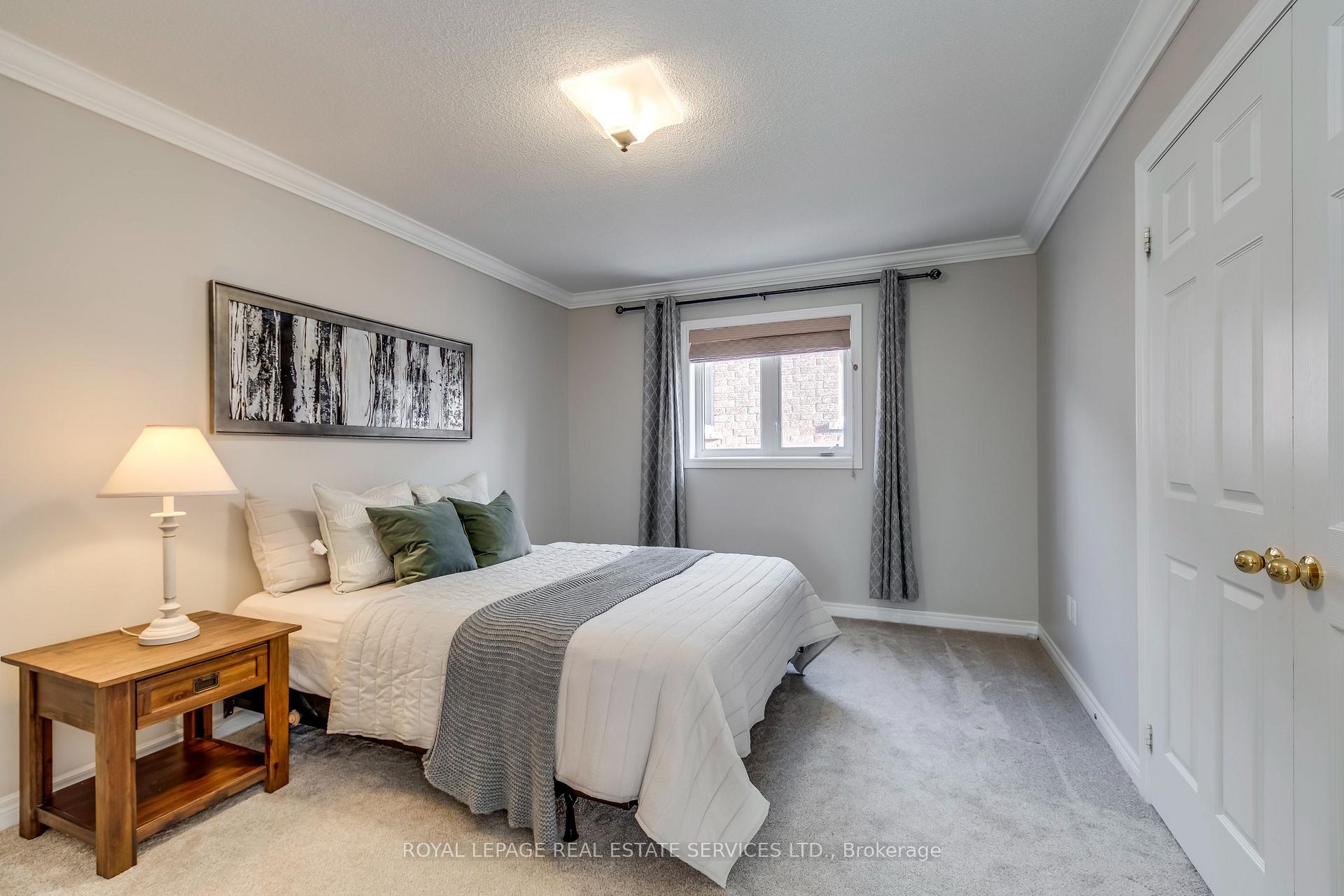 1109 Kestell Boulevard