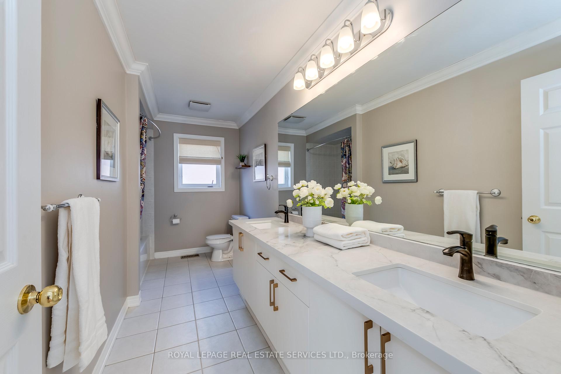 1109 Kestell Boulevard