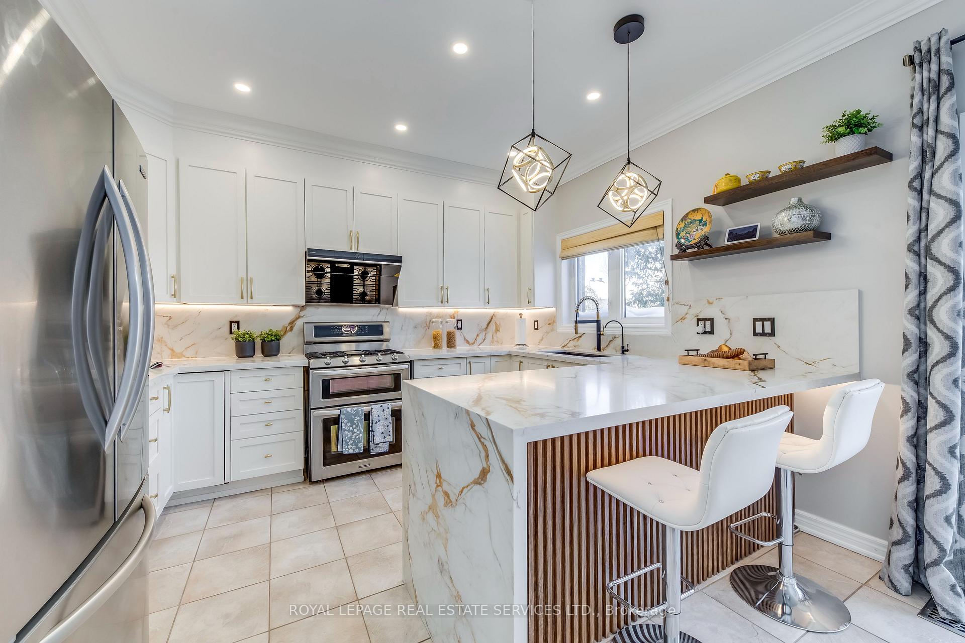 1109 Kestell Boulevard