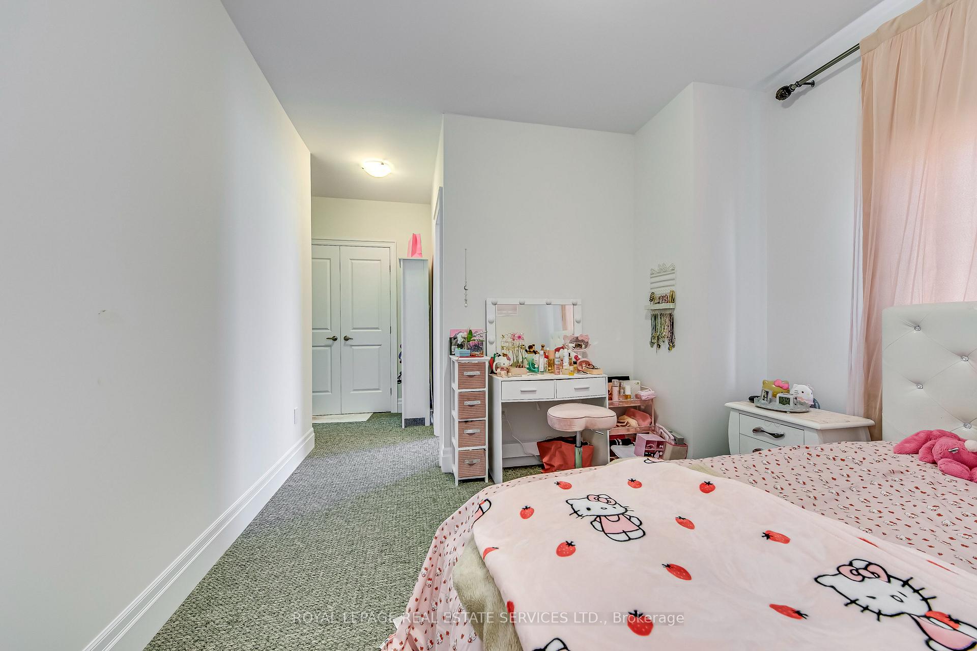 1367 Pelican Passage, Oakville