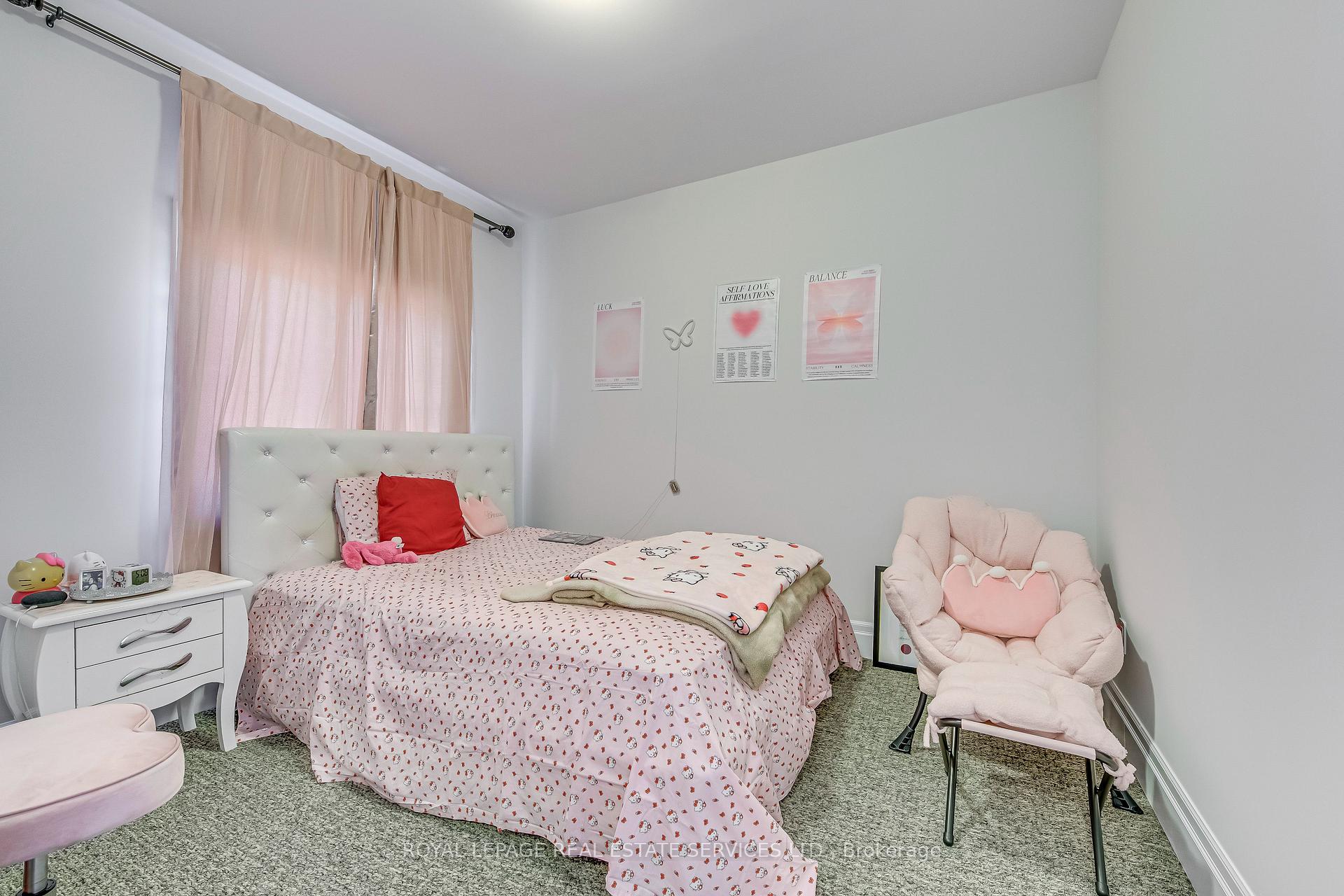 1367 Pelican Passage, Oakville