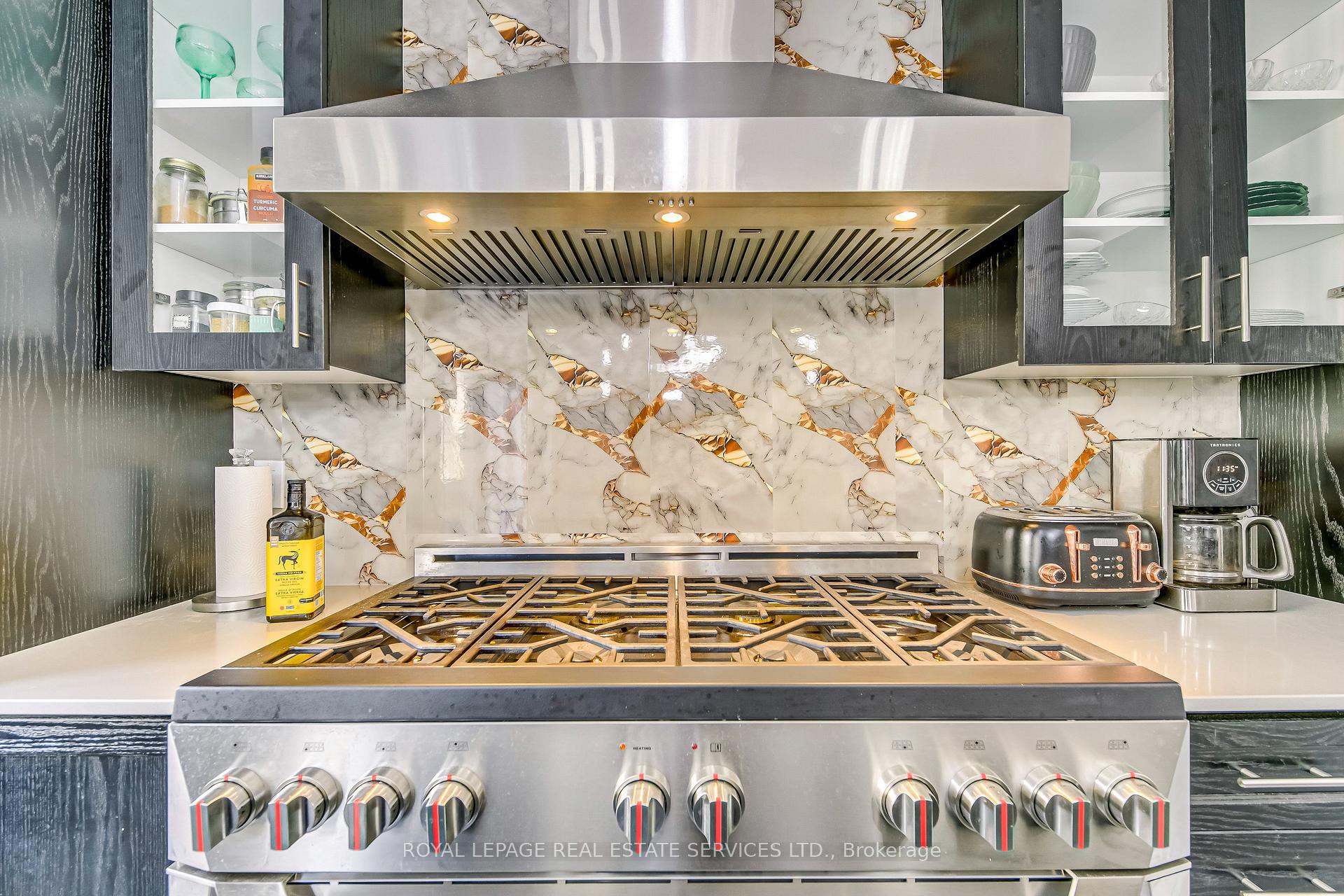 1367 Pelican Passage, Oakville