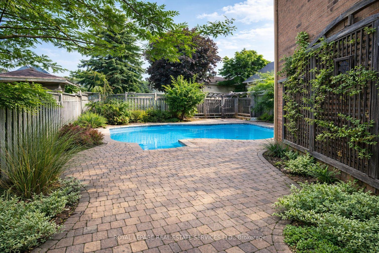 223 Lexington Road, Oakville