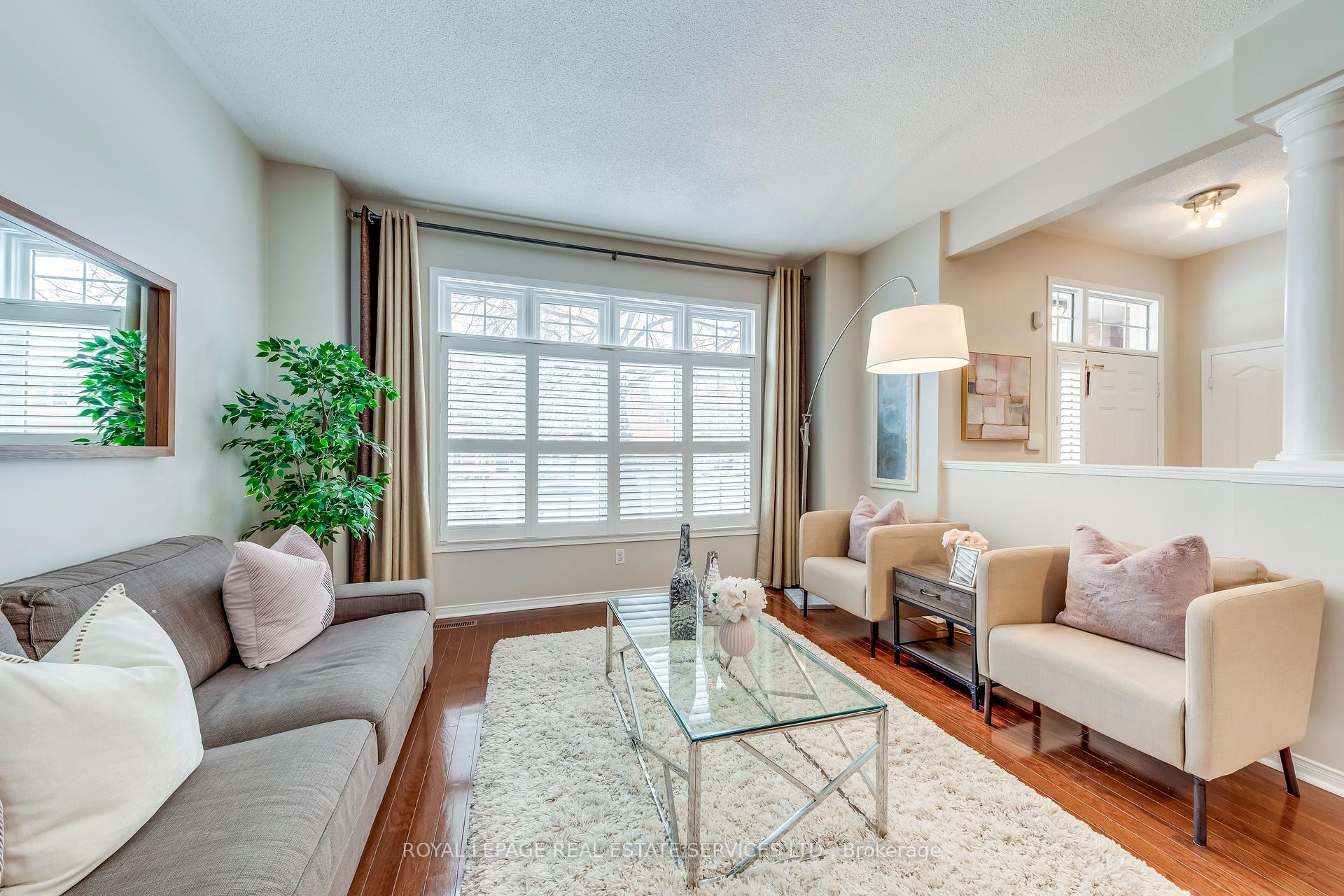 223 Lexington Road, Oakville