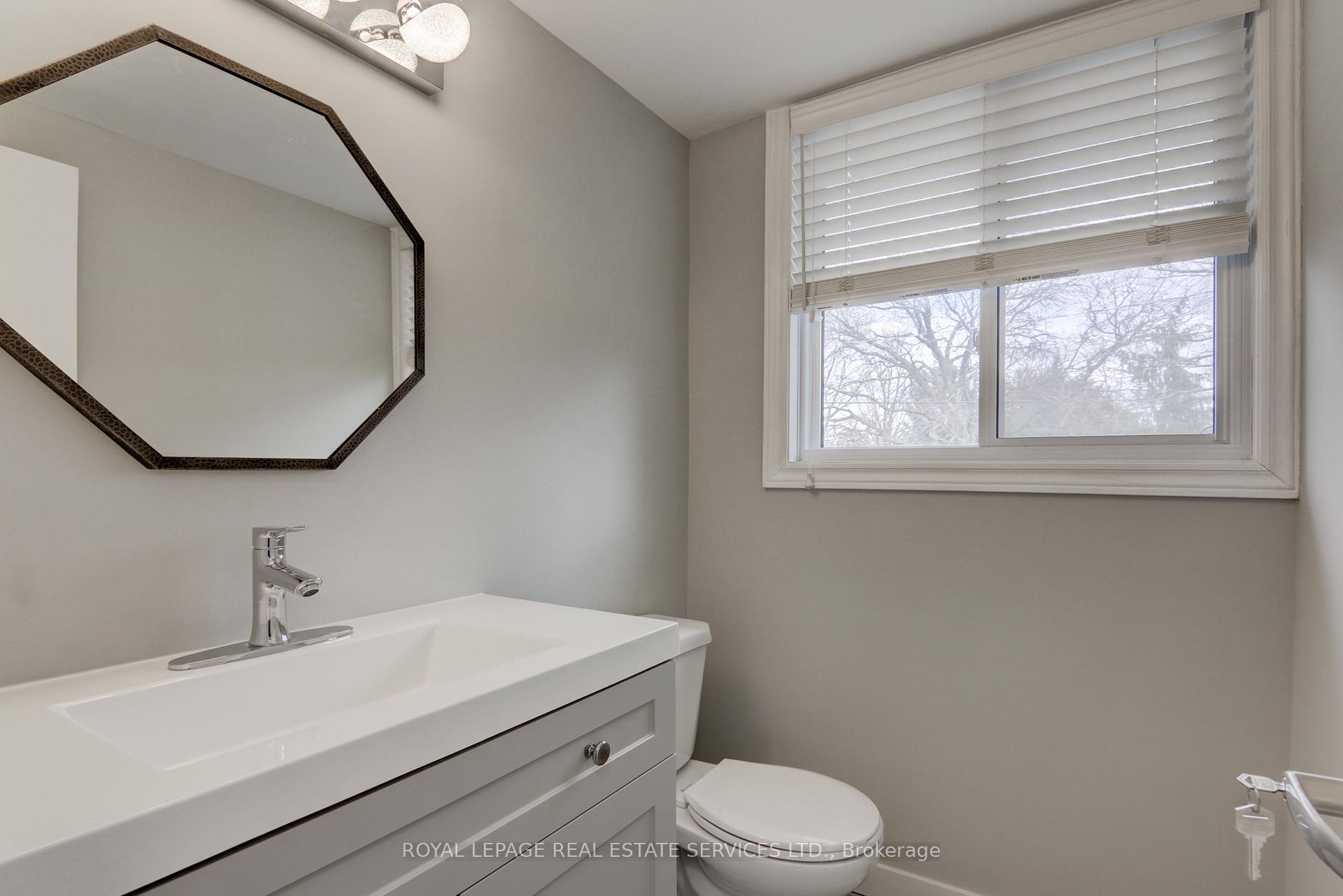 1191 Newton Road, Oakville, ON L6H 2A1, Oakville ON, L6H 2A1