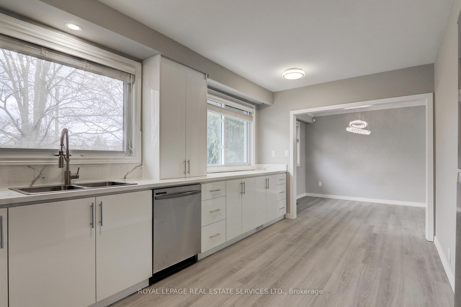 1191 Newton Road, Oakville, ON L6H 2A1, Oakville ON, L6H 2A1