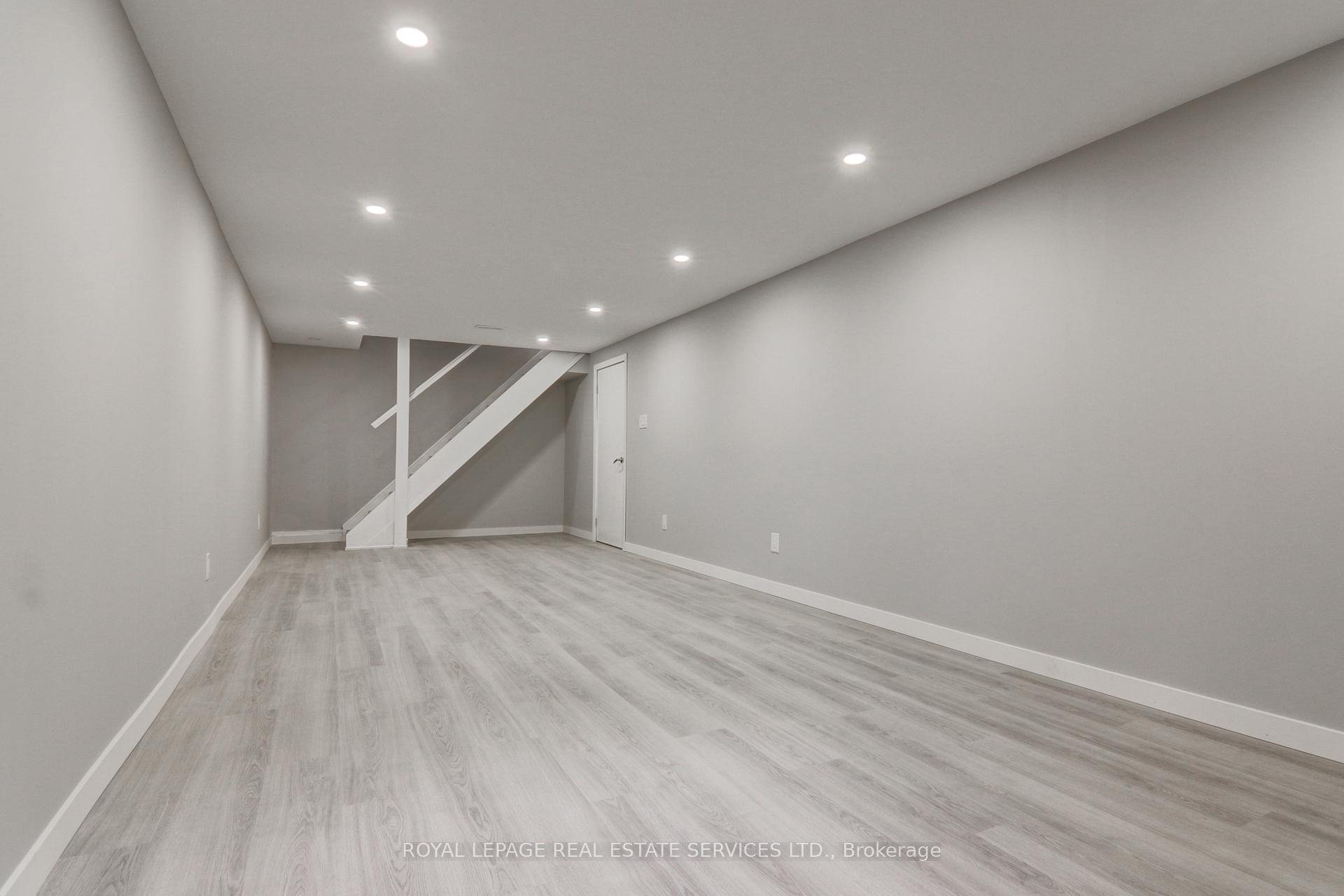 1191 Newton Road, Oakville, ON L6H 2A1, Oakville ON, L6H 2A1