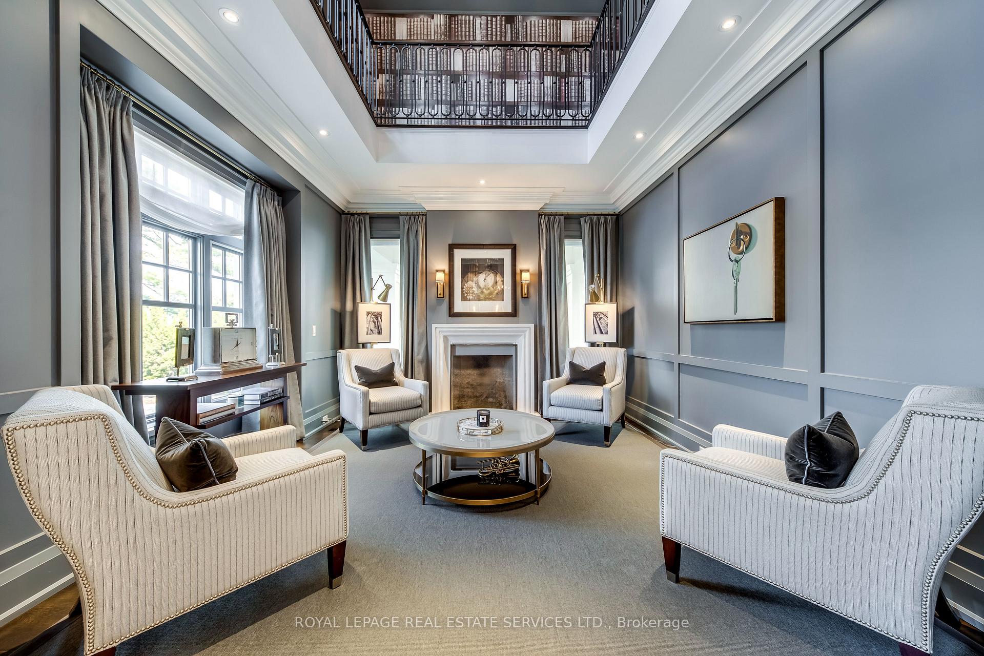 1522 Devon Road, Oakville, ON L6J 2M5, Oakville ON, L6J 2M5