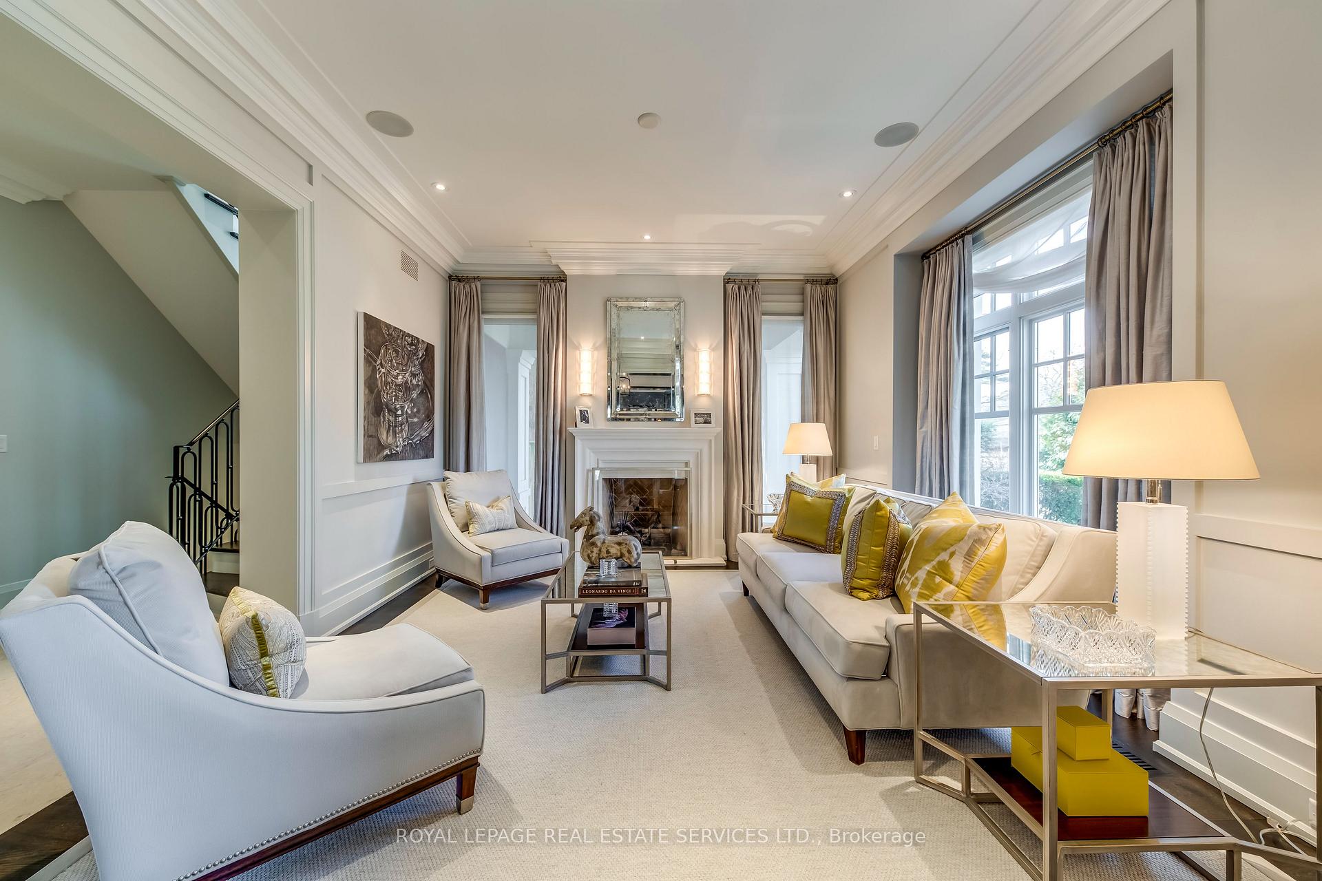 1522 Devon Road, Oakville, ON L6J 2M5, Oakville ON, L6J 2M5