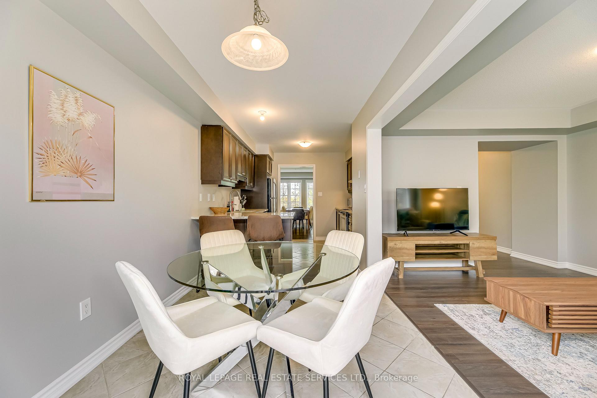 3002 Preserve Drive 18