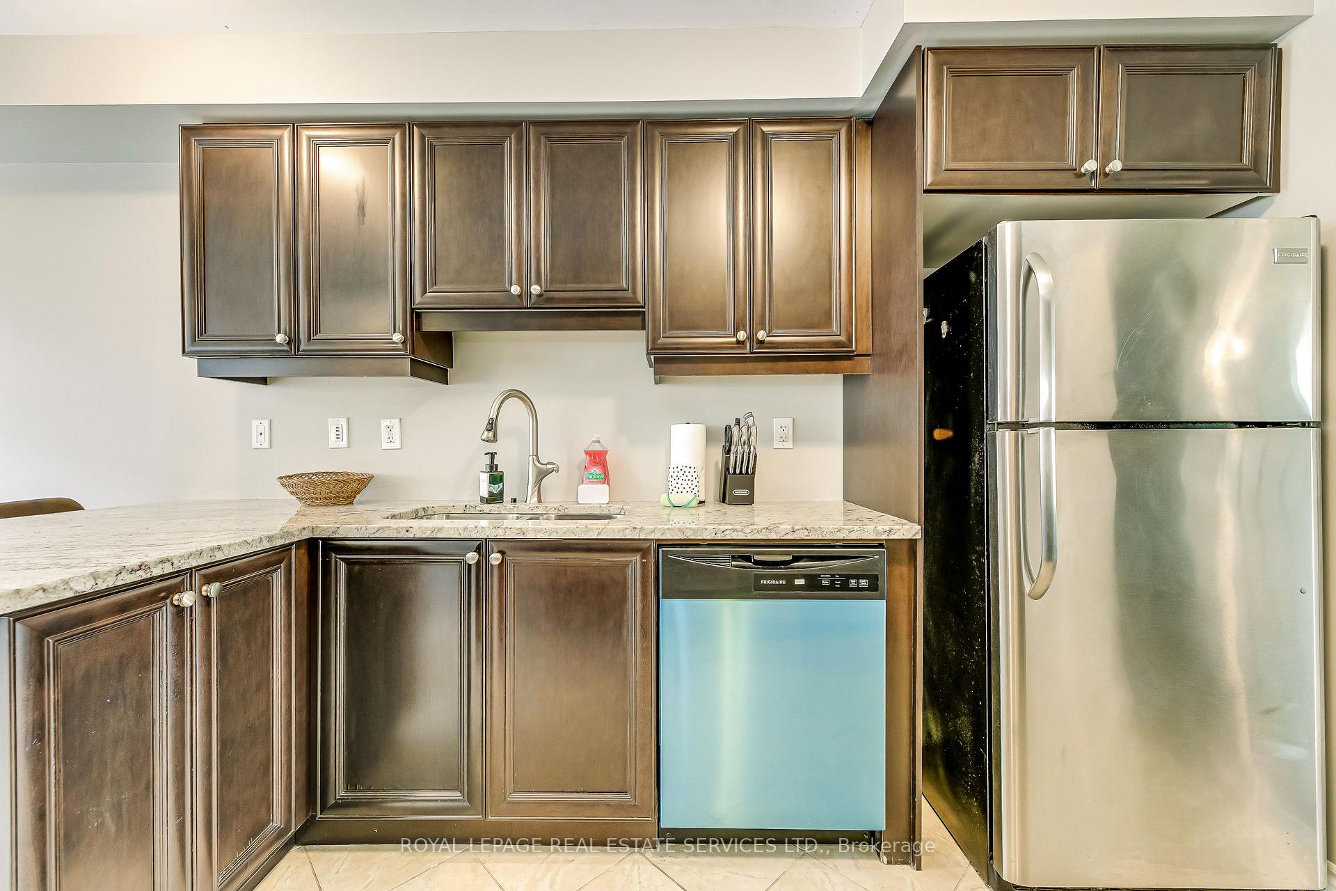 3002 Preserve Drive 18