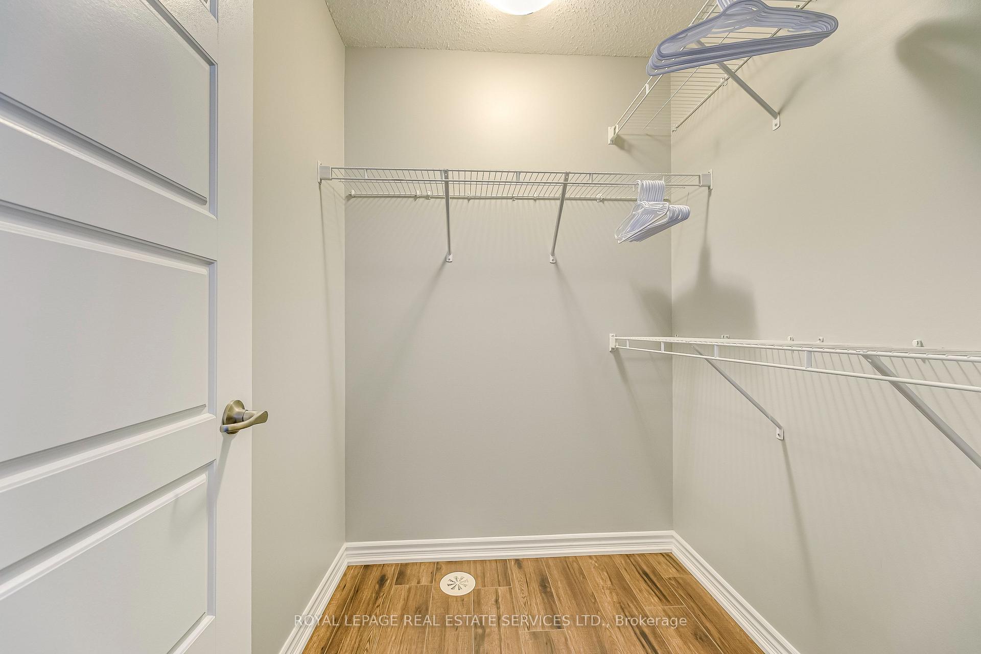 3002 Preserve Drive 18