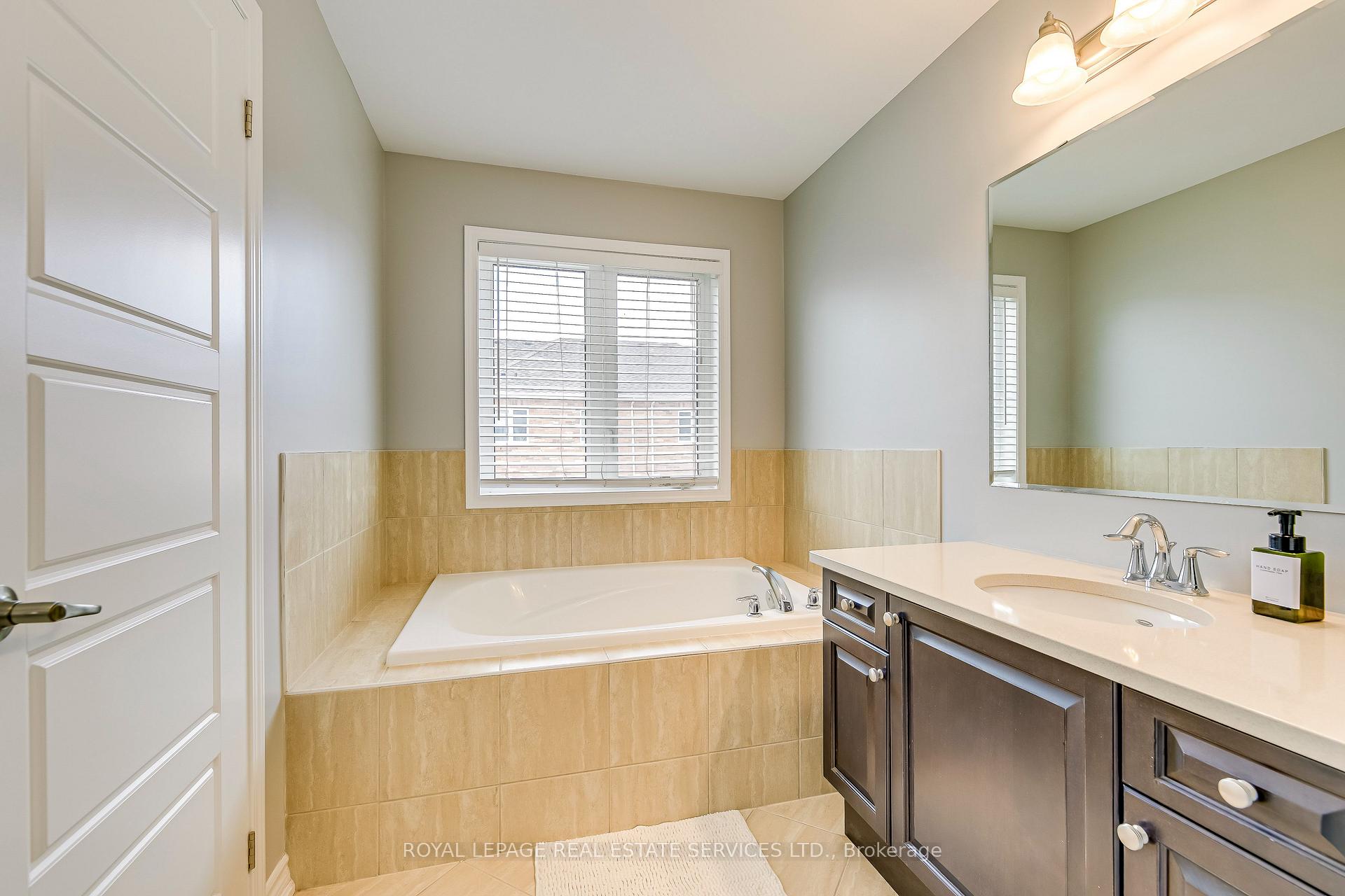 3002 Preserve Drive 18