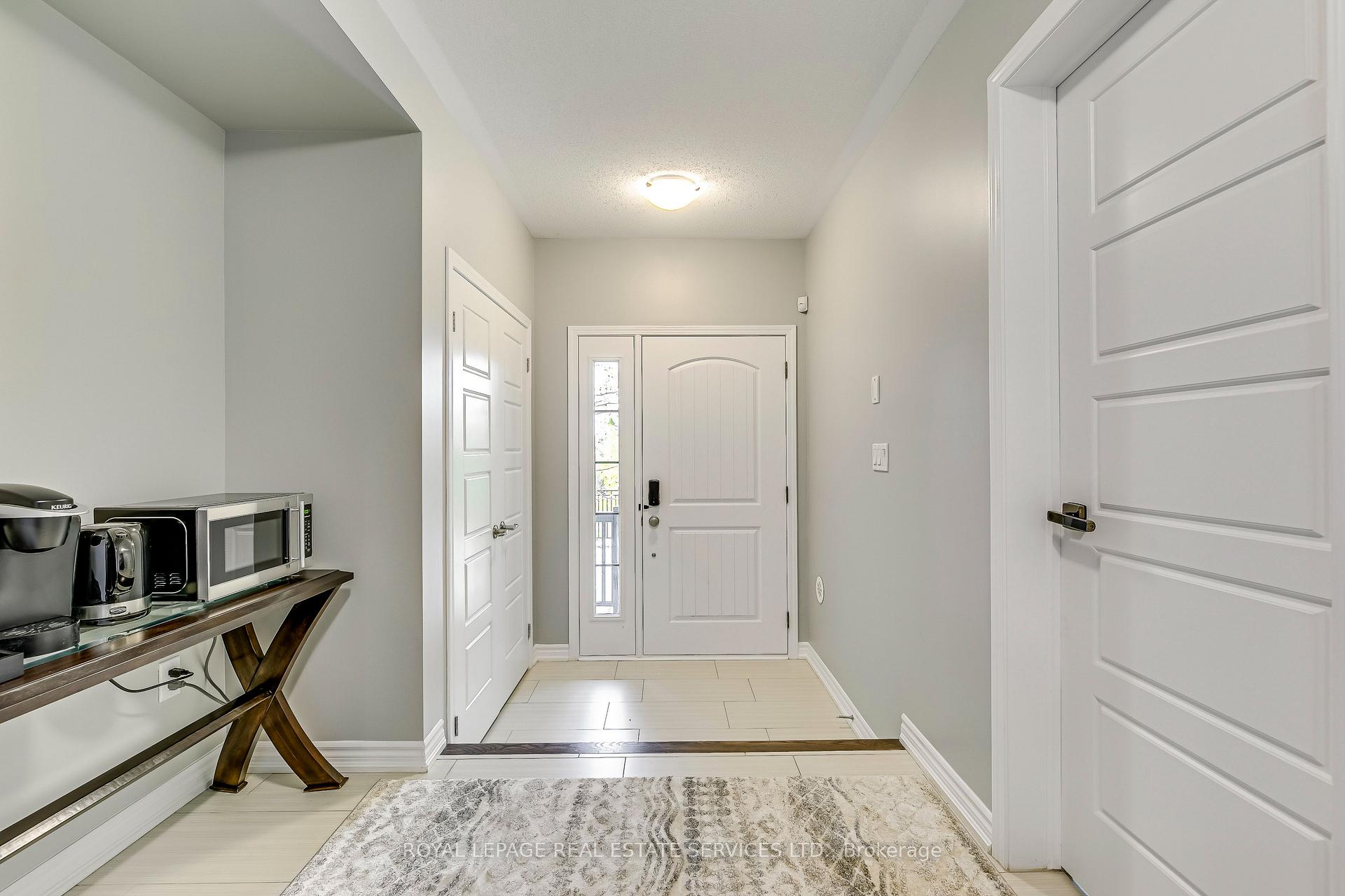 3002 Preserve Drive 18