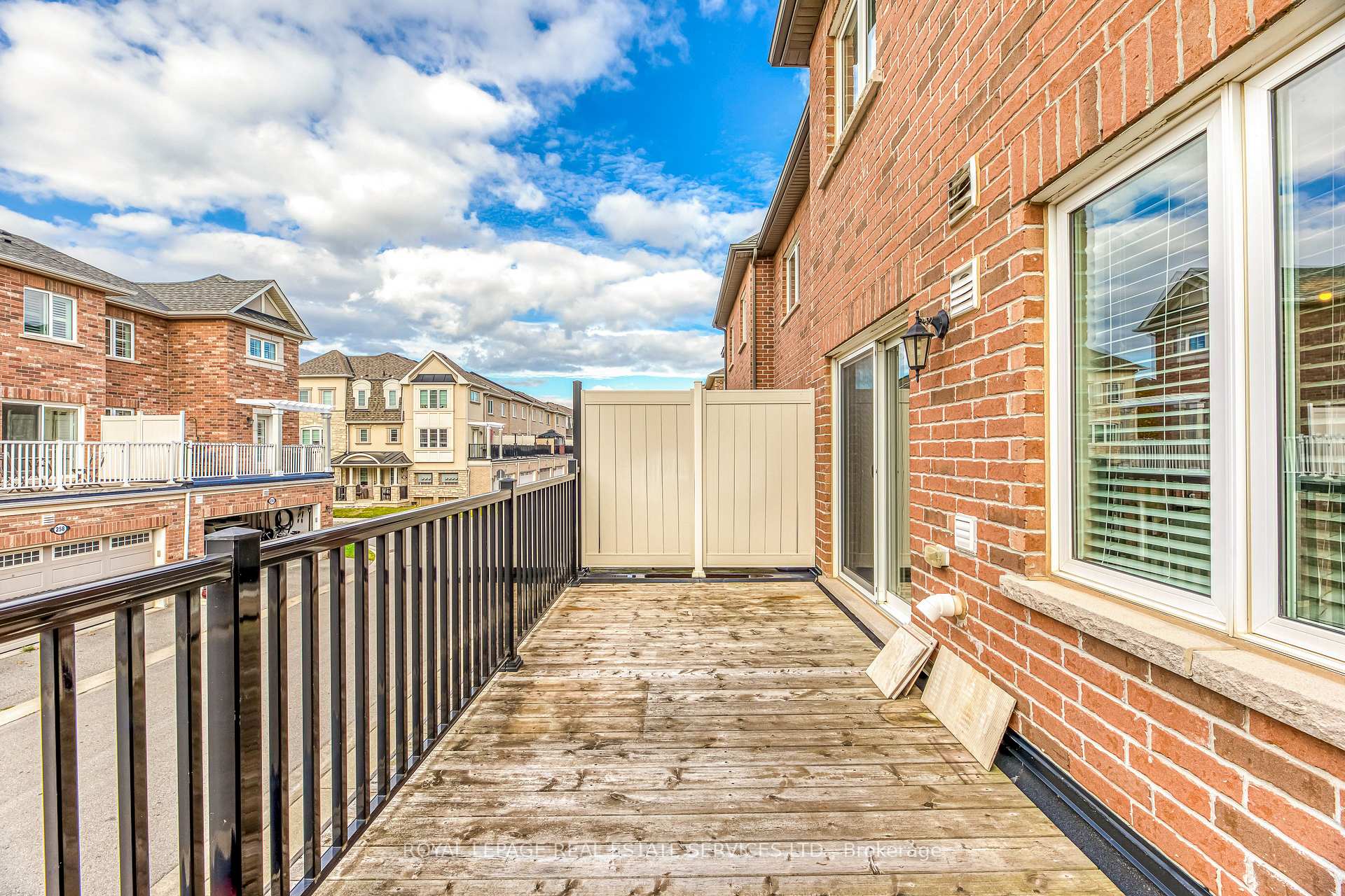 3002 Preserve Drive 18