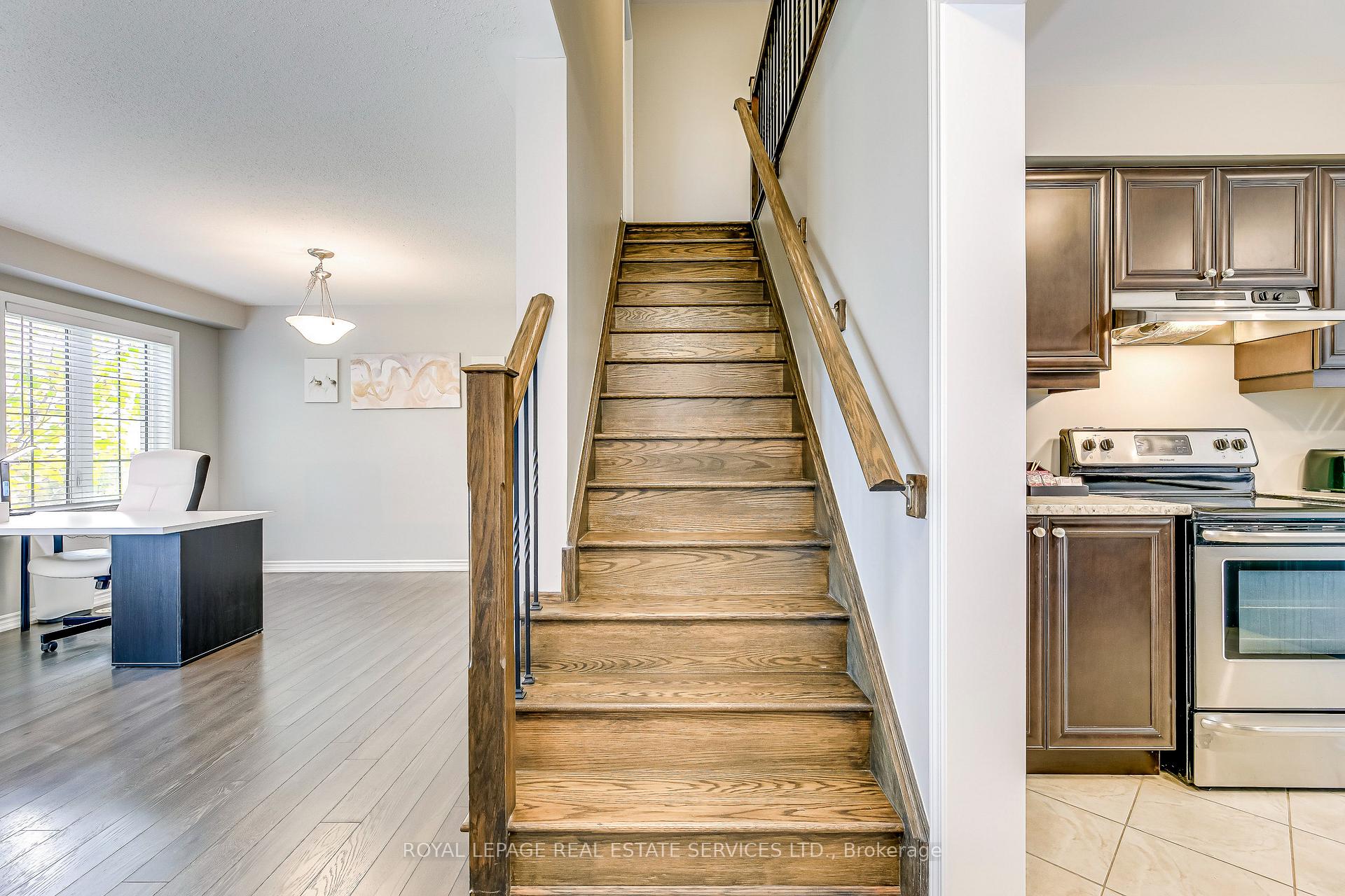 3002 Preserve Drive 18