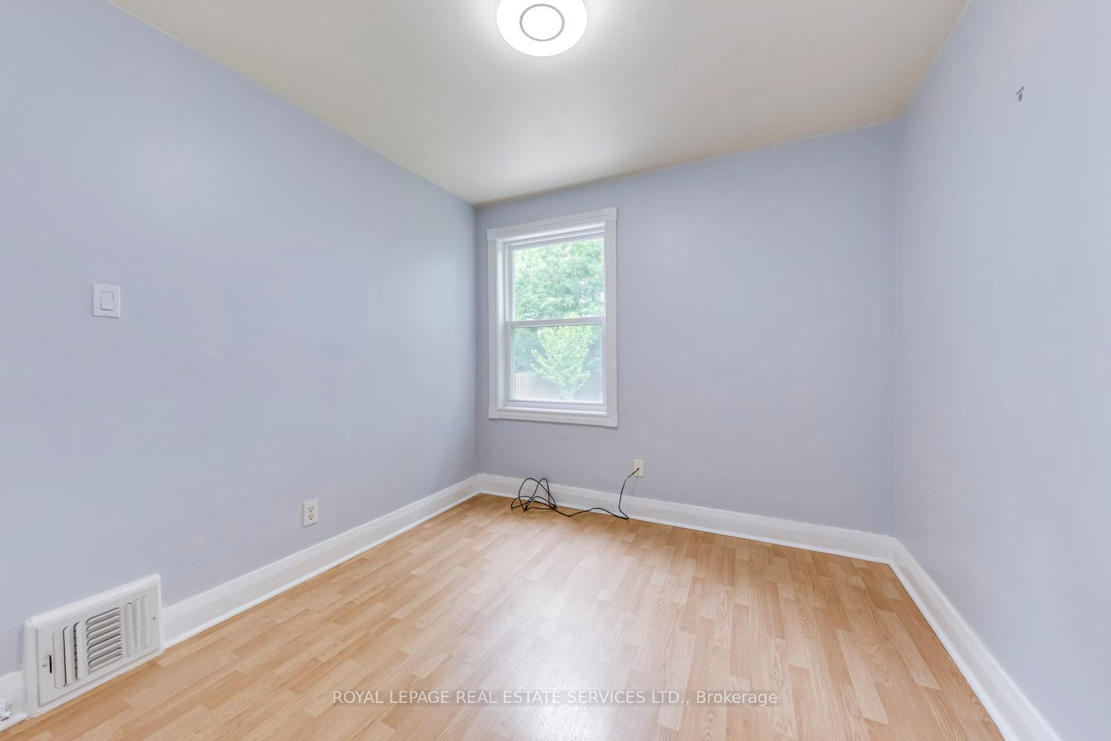 75 Elma Street