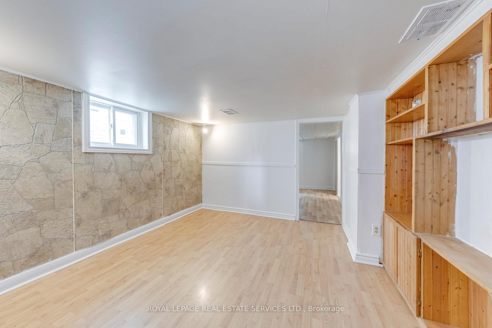 75 Elma Street