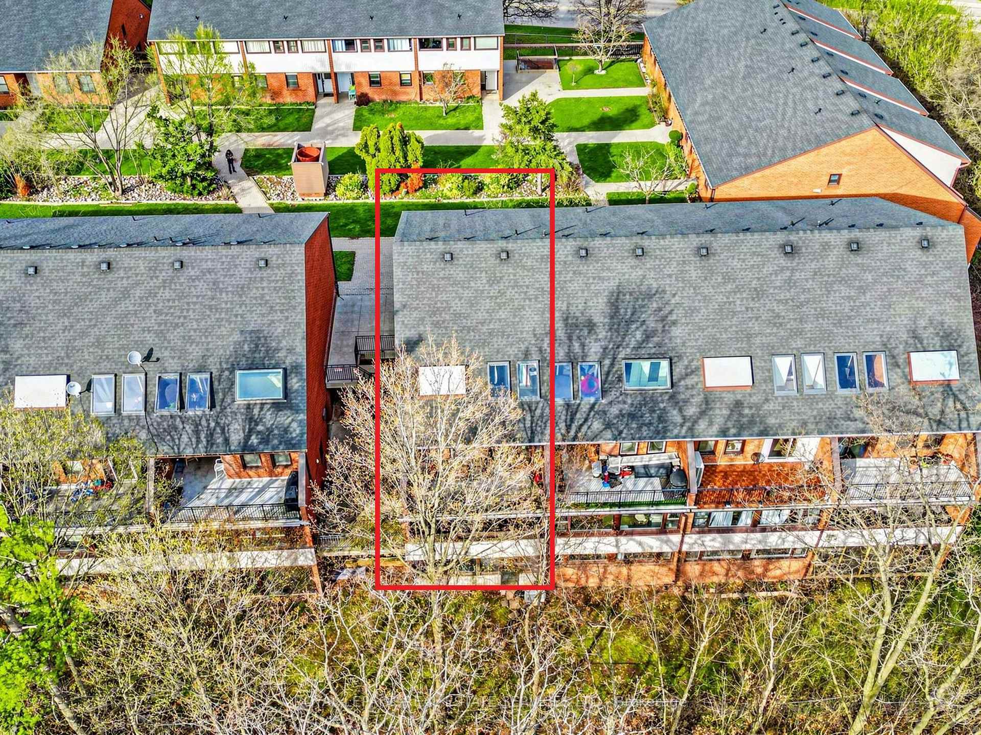 530 Falgarwood Drive 21