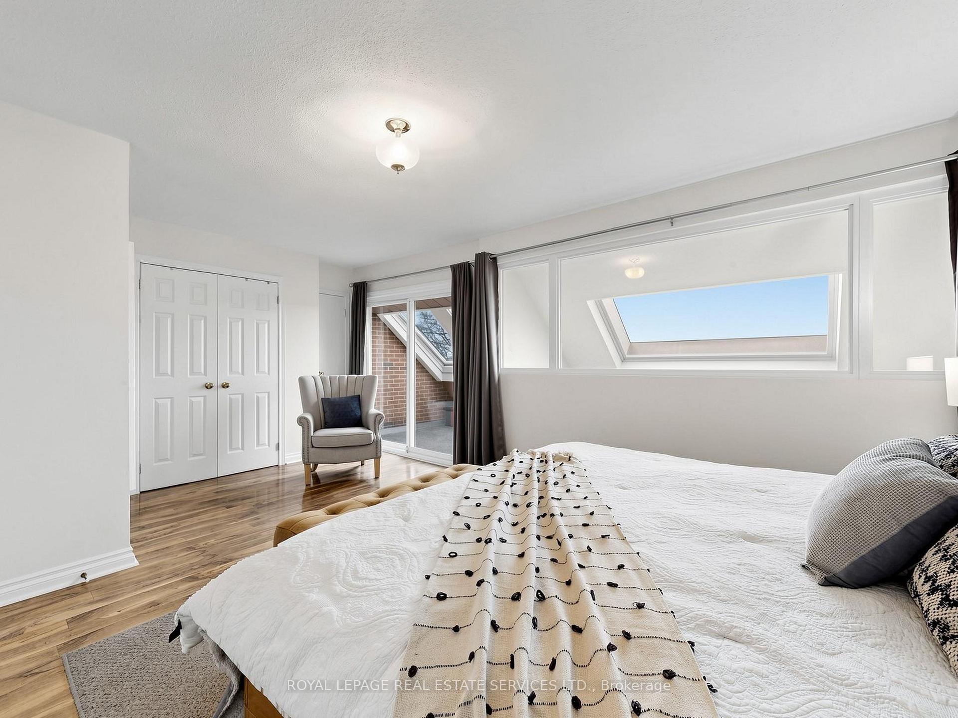 530 Falgarwood Drive 21