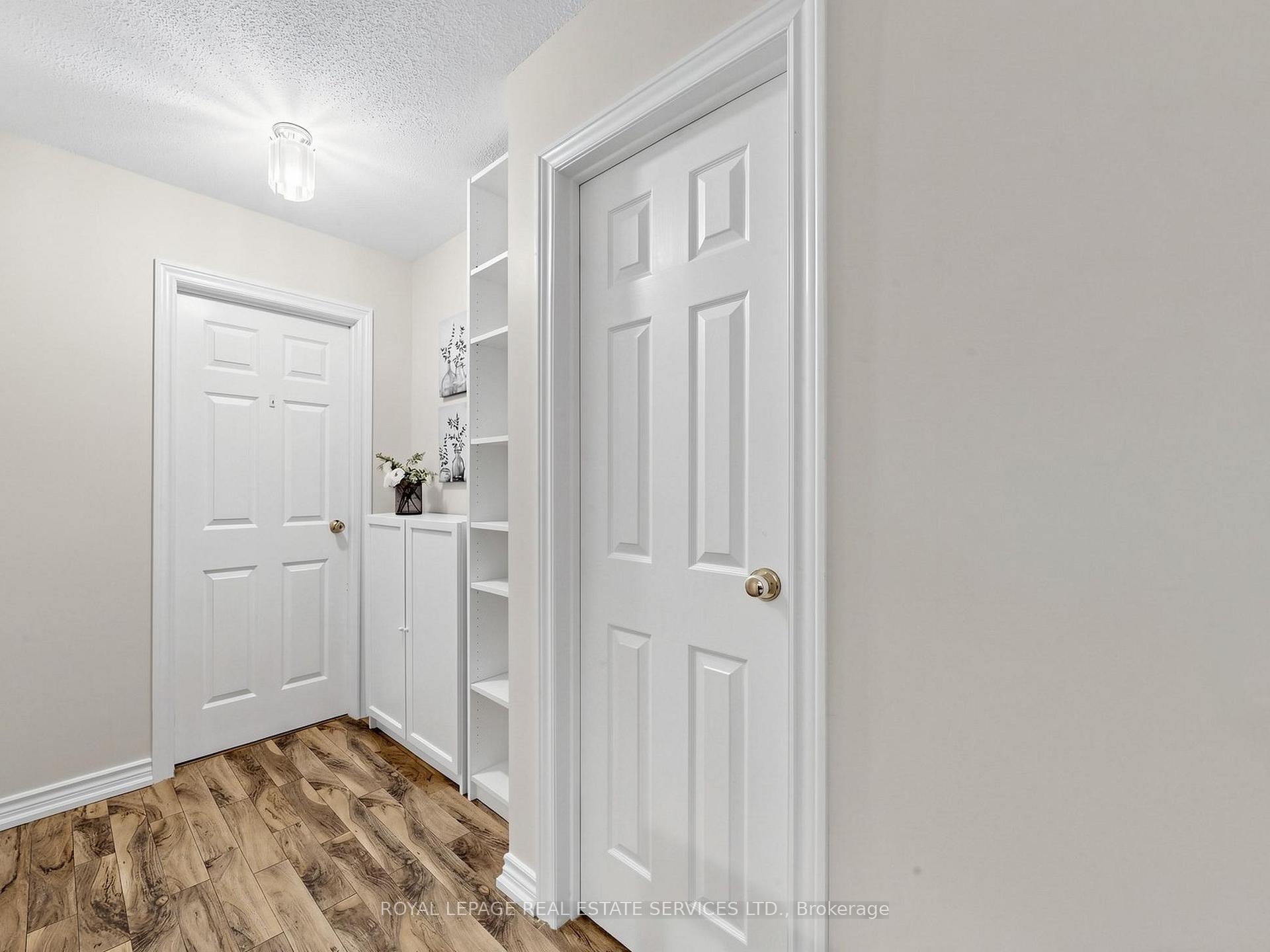 530 Falgarwood Drive 21