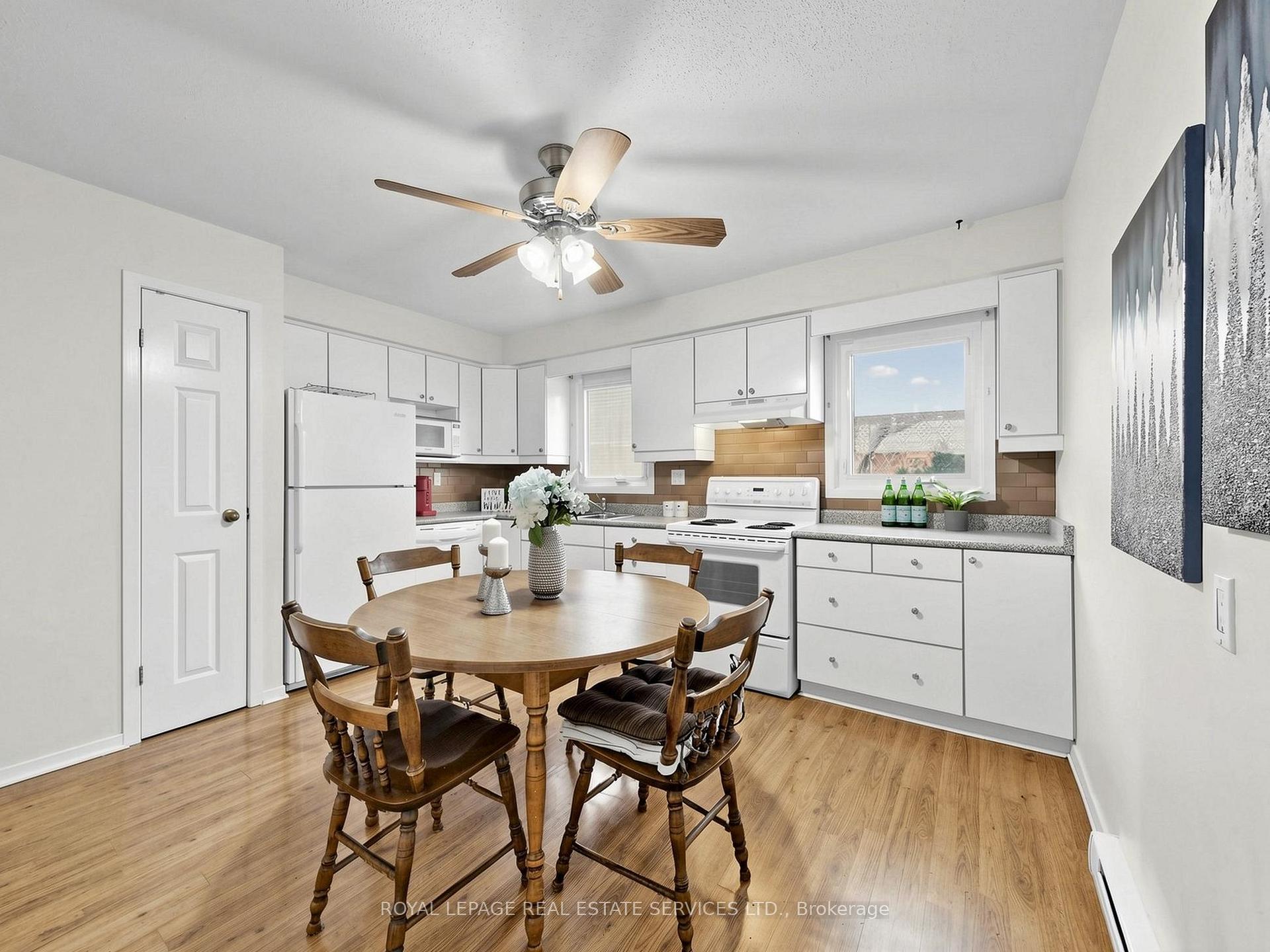 530 Falgarwood Drive 21