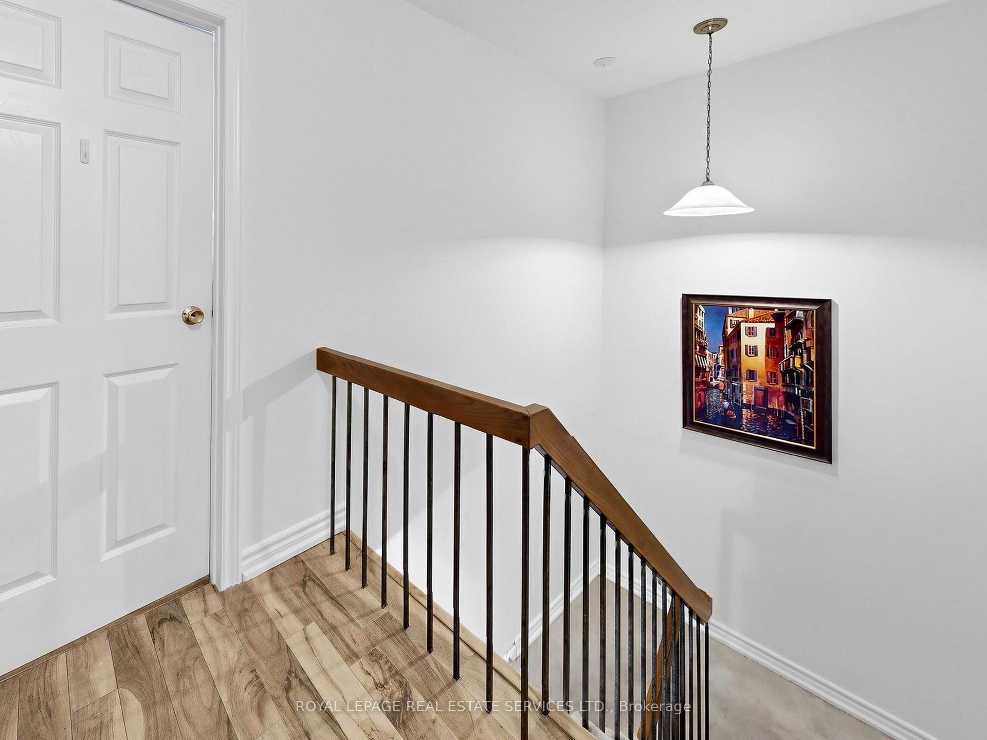 530 Falgarwood Drive 21