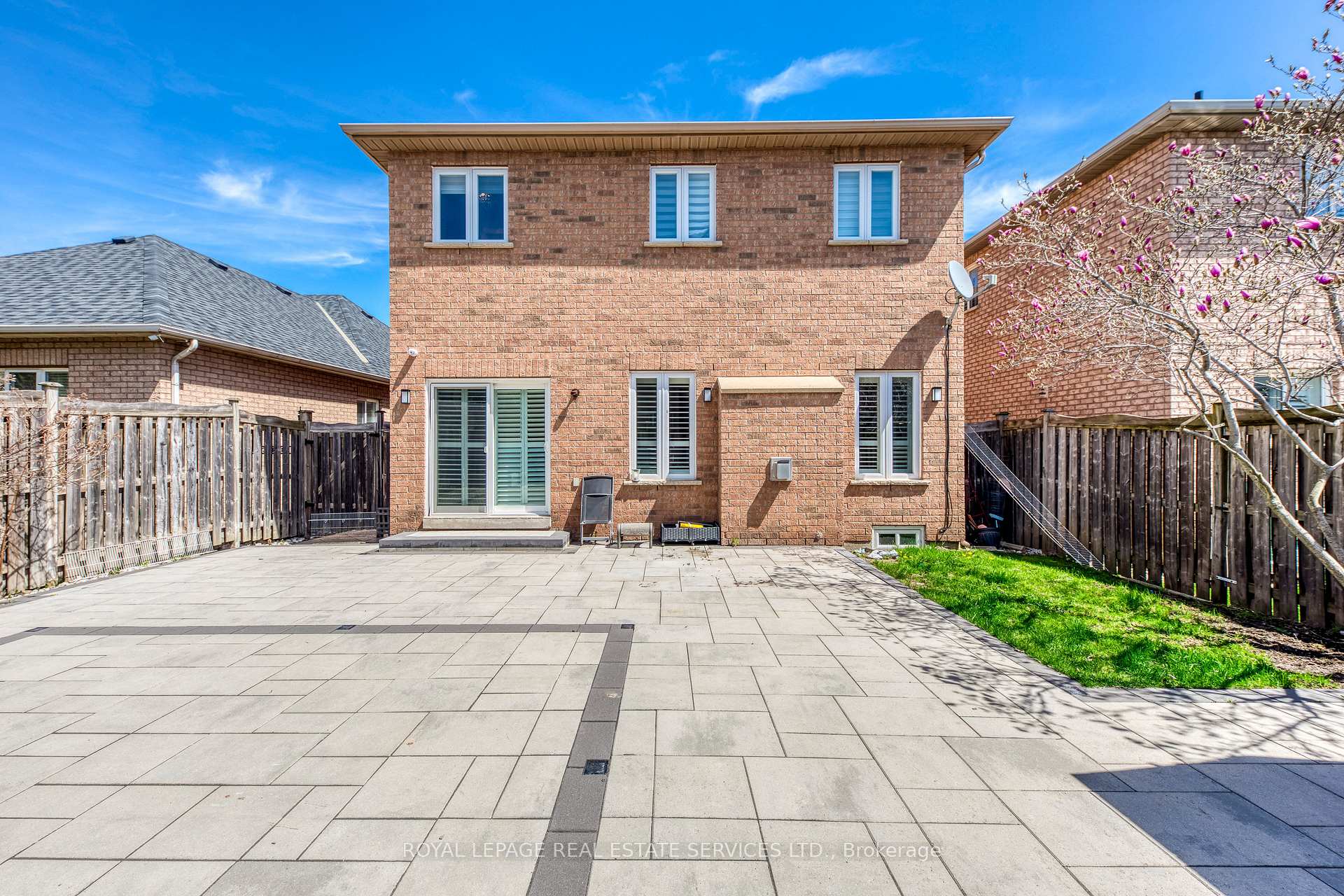 2488 Palmerston Road