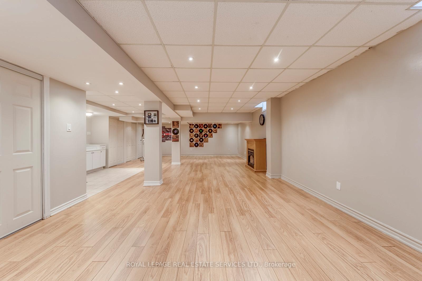 3390 Chartrand Crescent