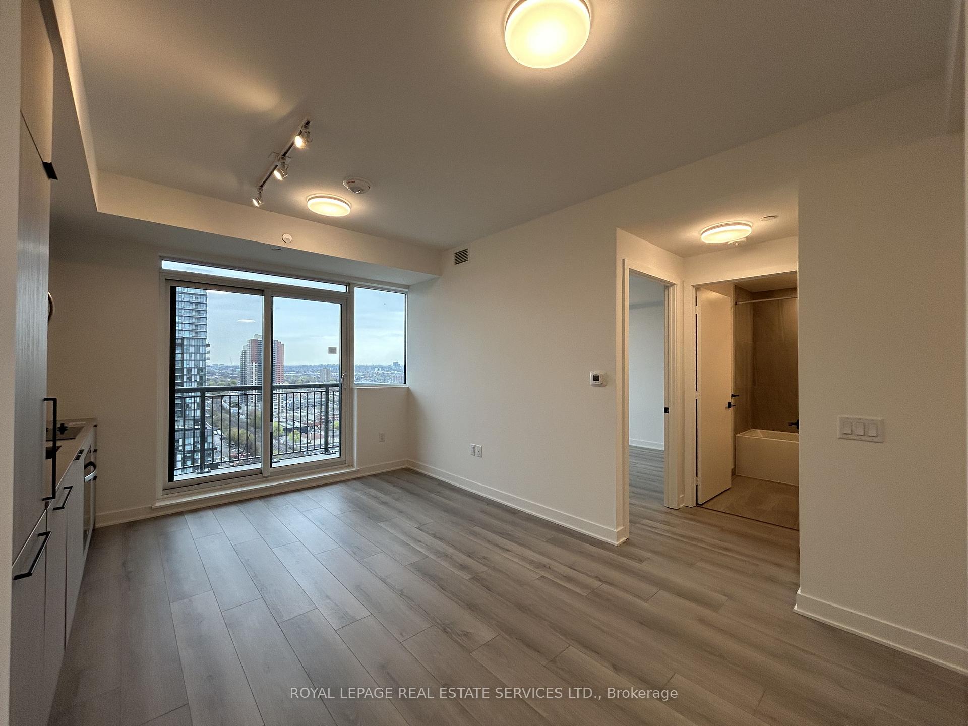 1185 Dupont Street 1811