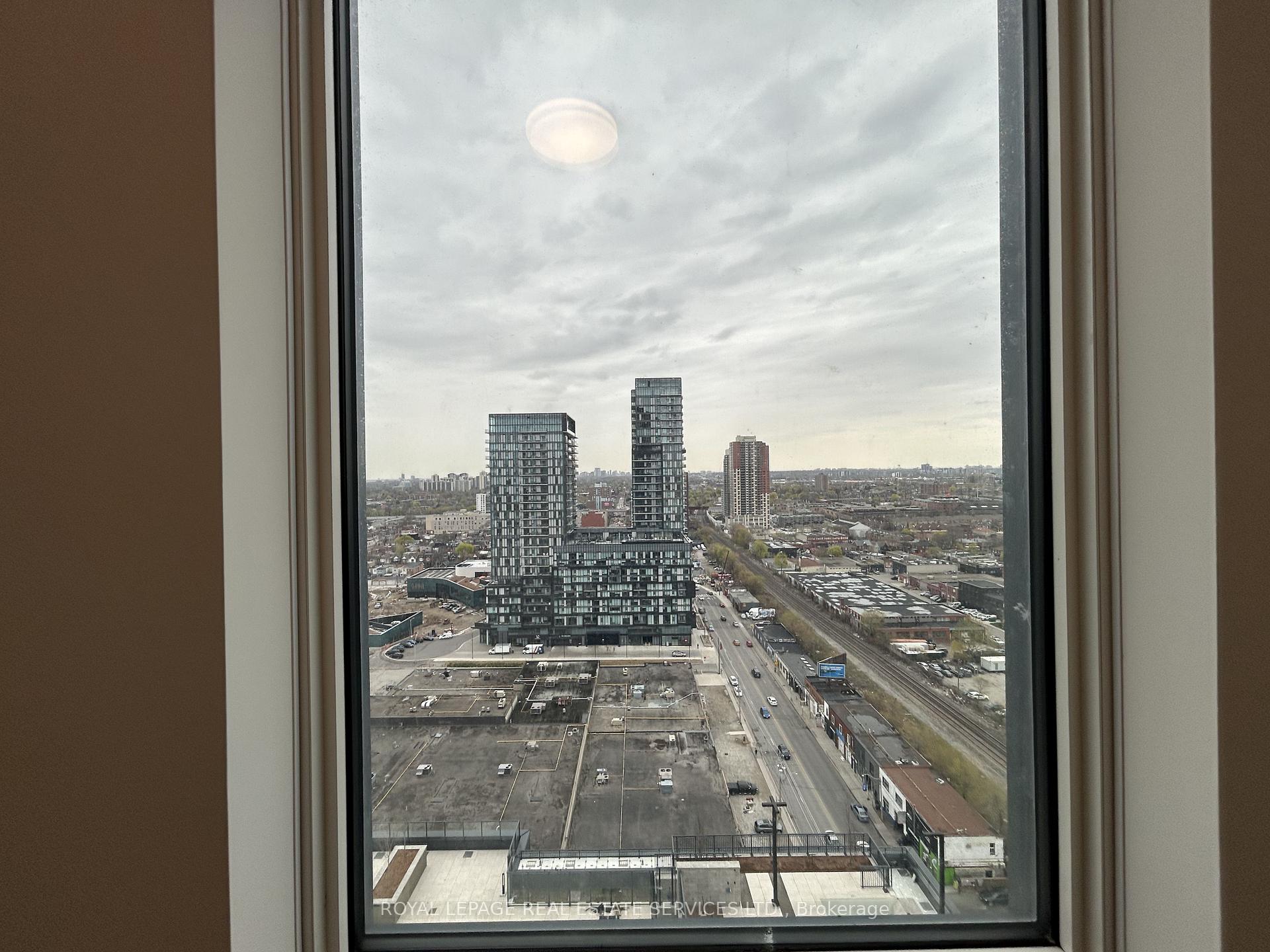 1185 Dupont Street 1811