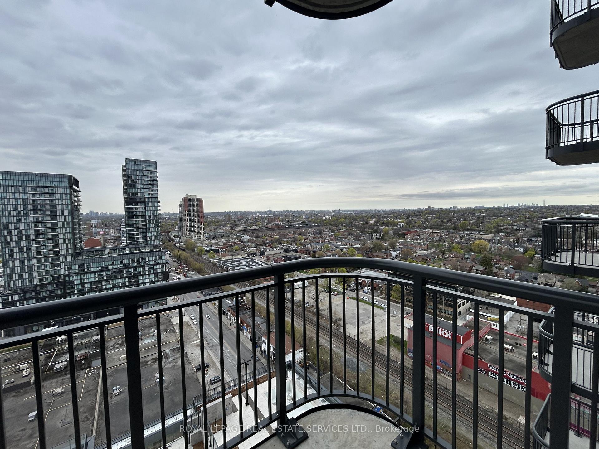 1185 Dupont Street 1811