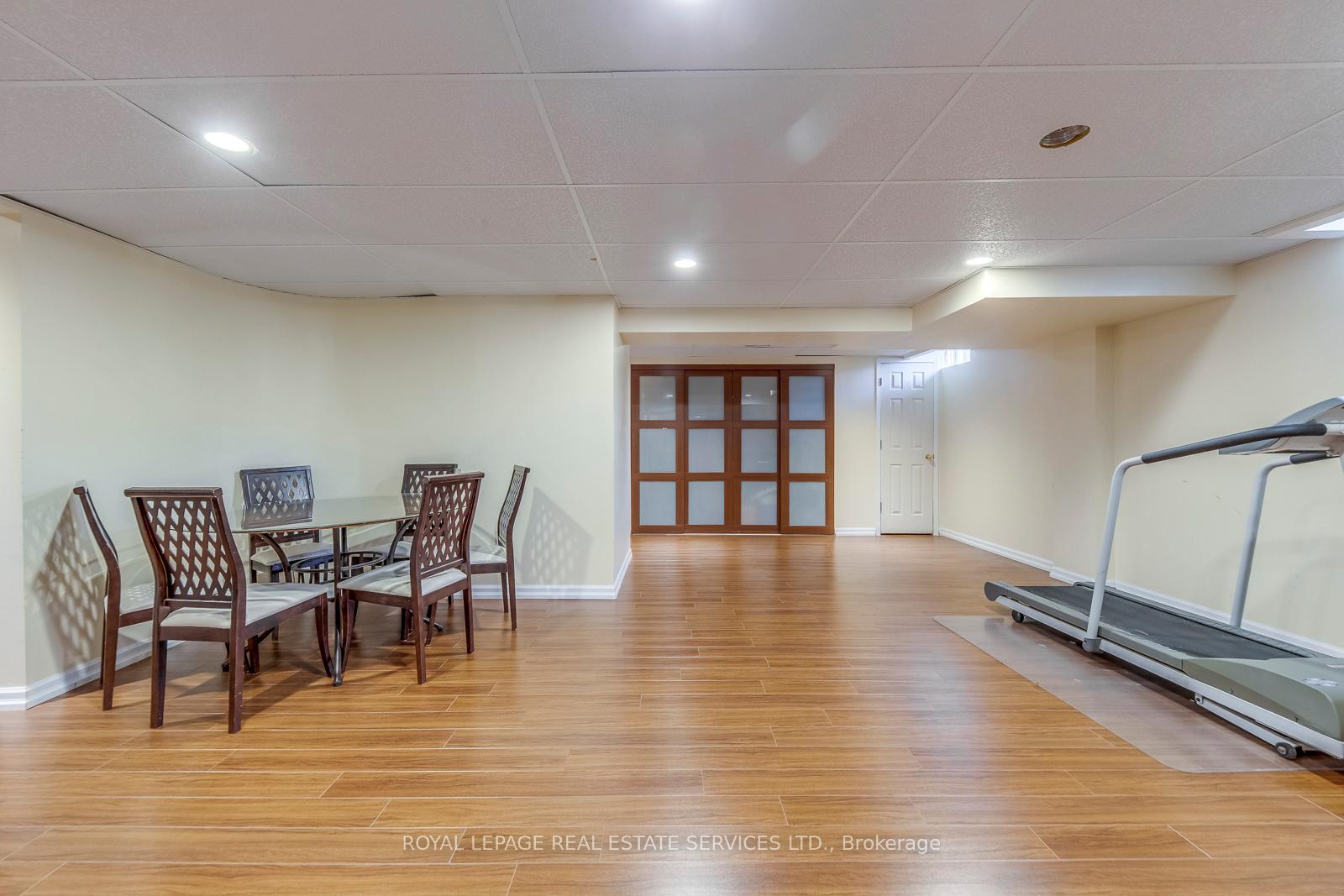 431 Burloak Drive